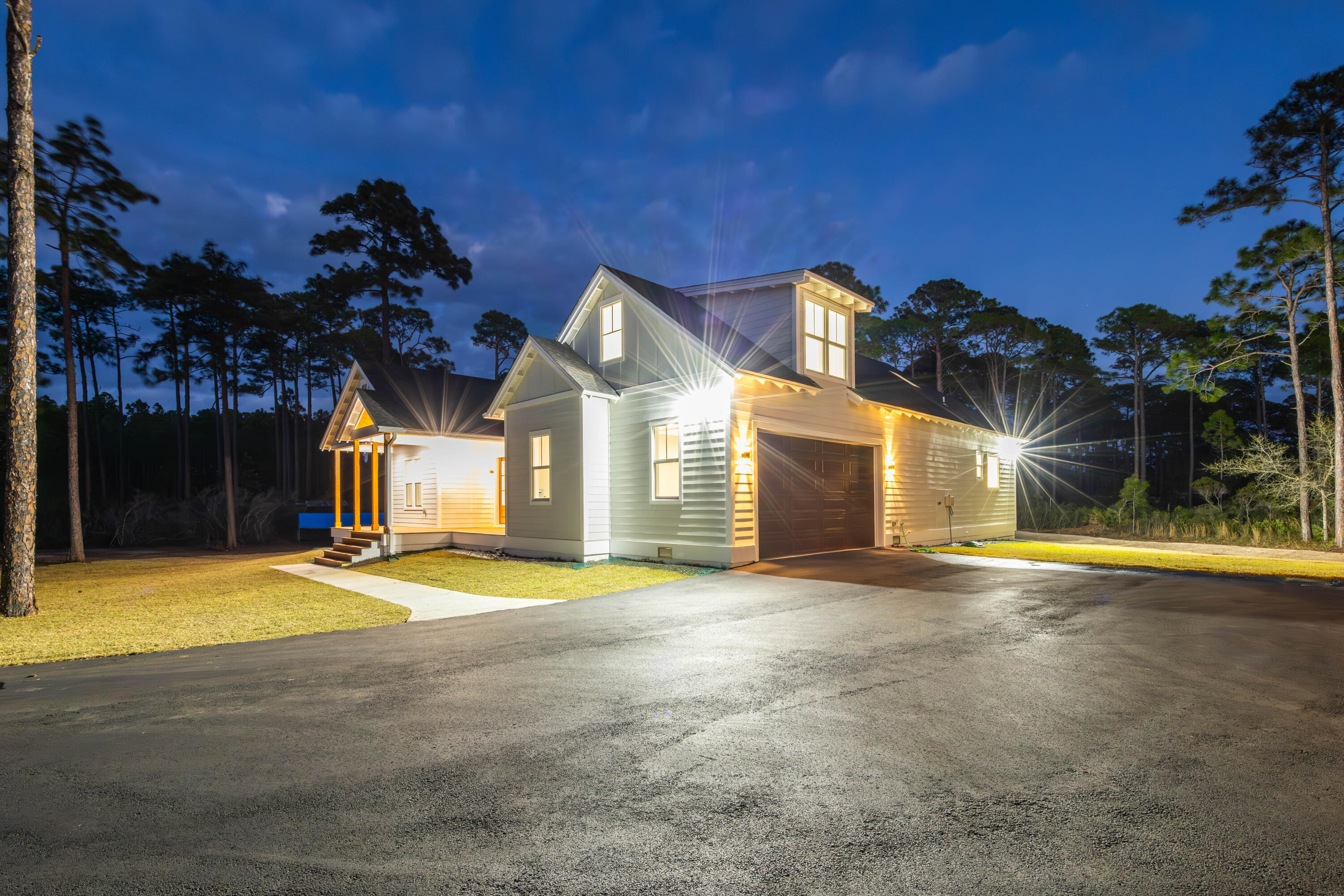 WOODLAND BAYOU ESTATES - Residential
