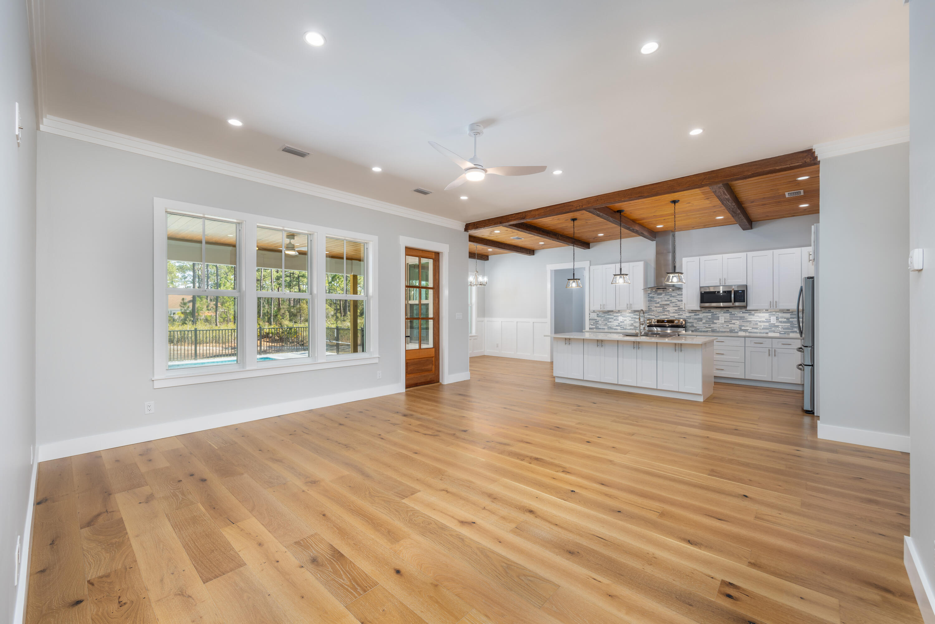 WOODLAND BAYOU ESTATES - Residential