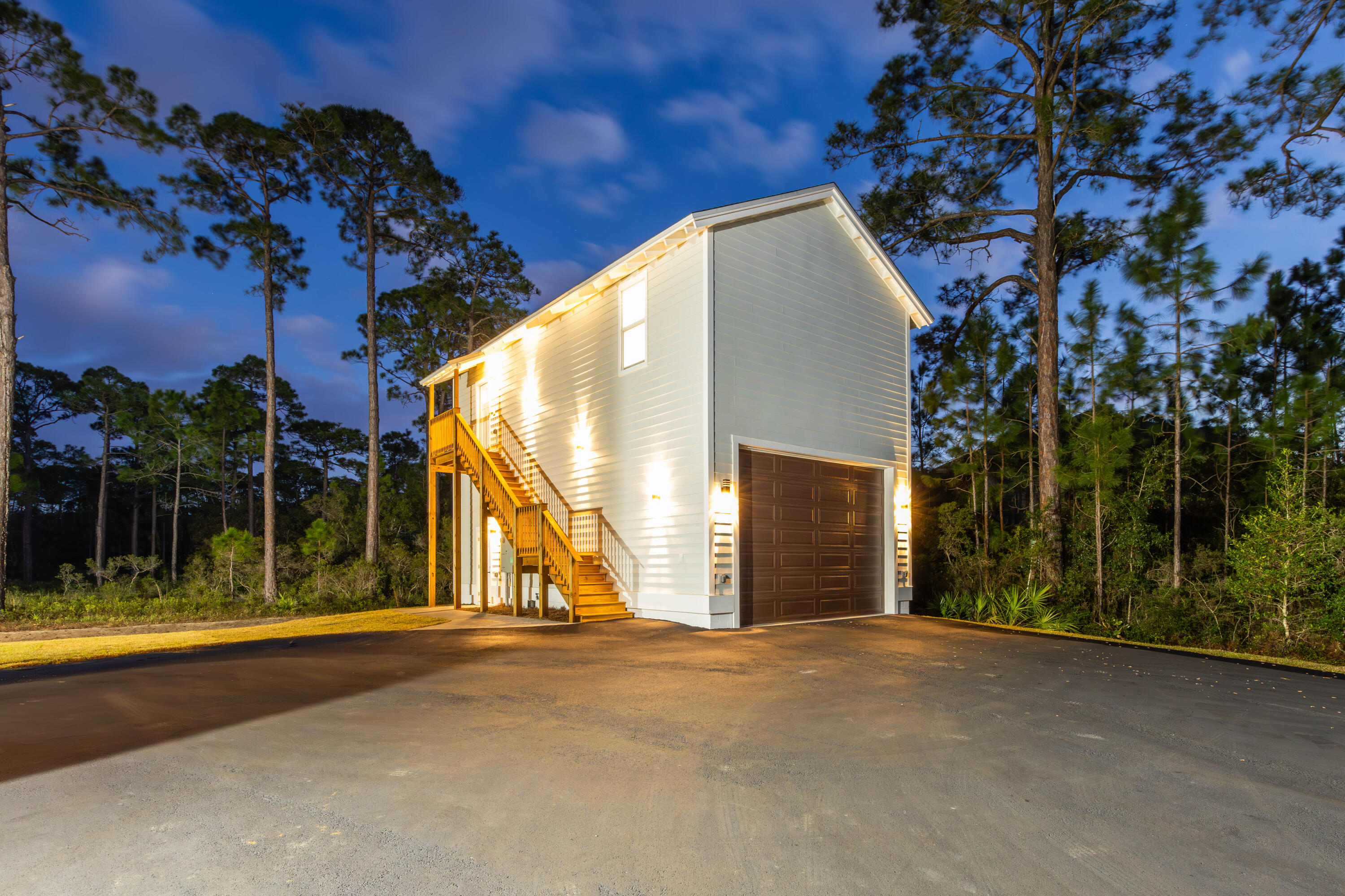 WOODLAND BAYOU ESTATES - Residential