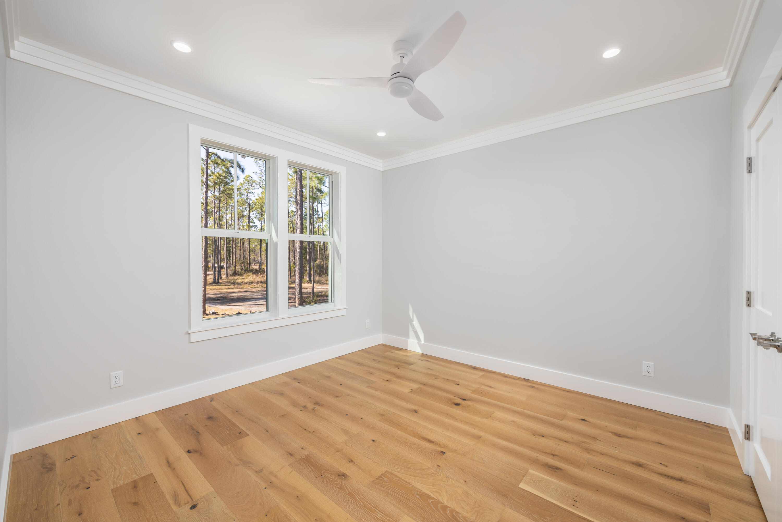 WOODLAND BAYOU ESTATES - Residential