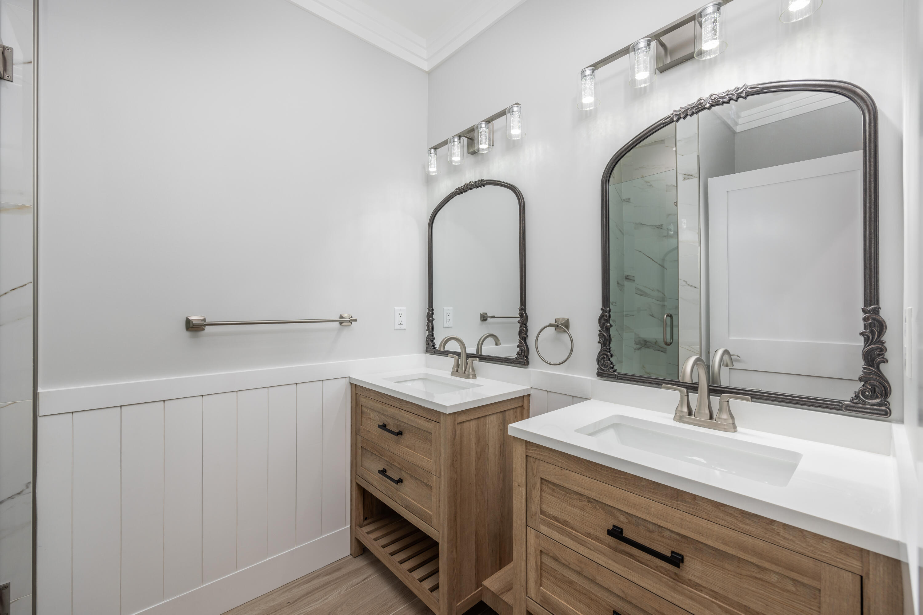 WOODLAND BAYOU ESTATES - Residential