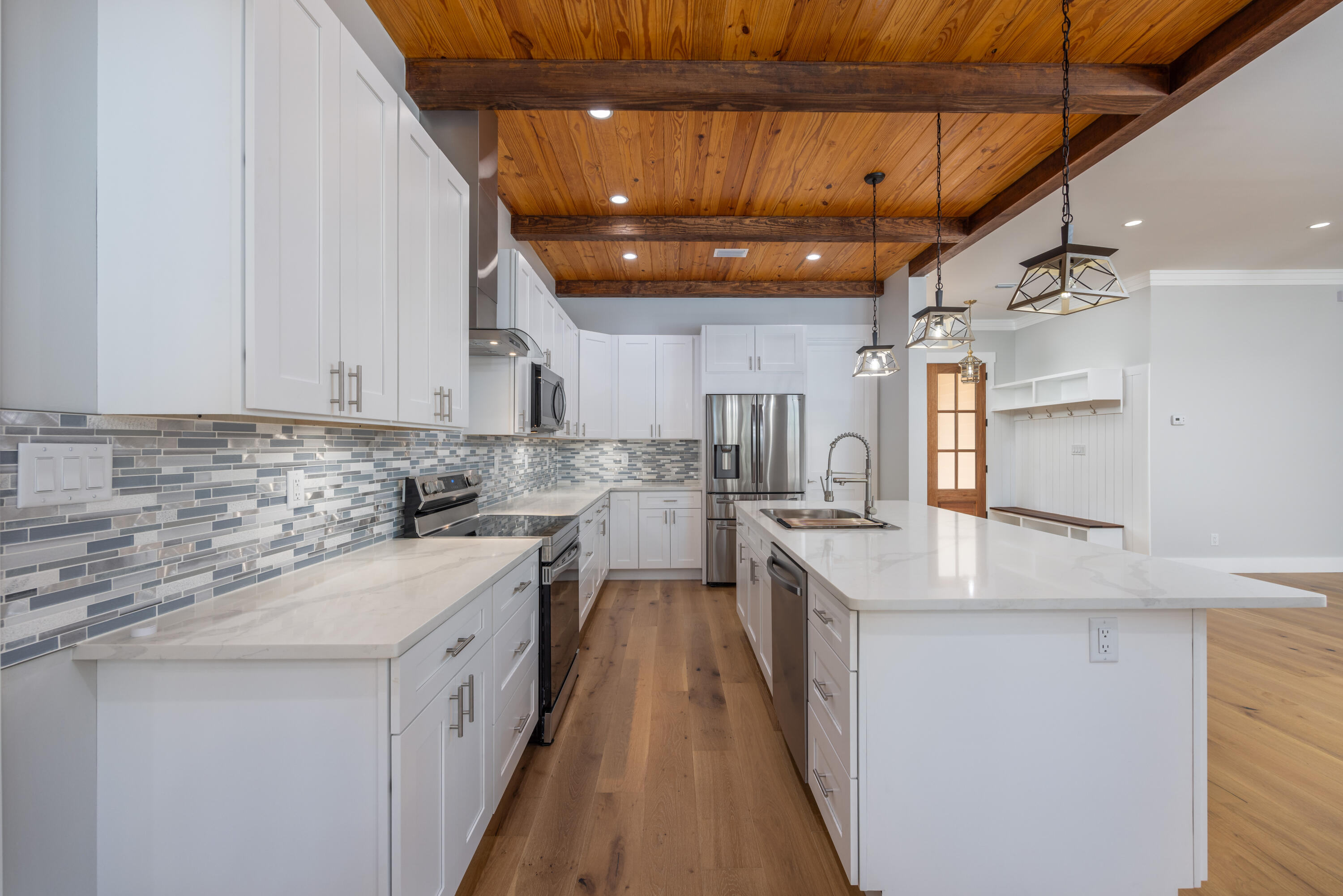 WOODLAND BAYOU ESTATES - Residential