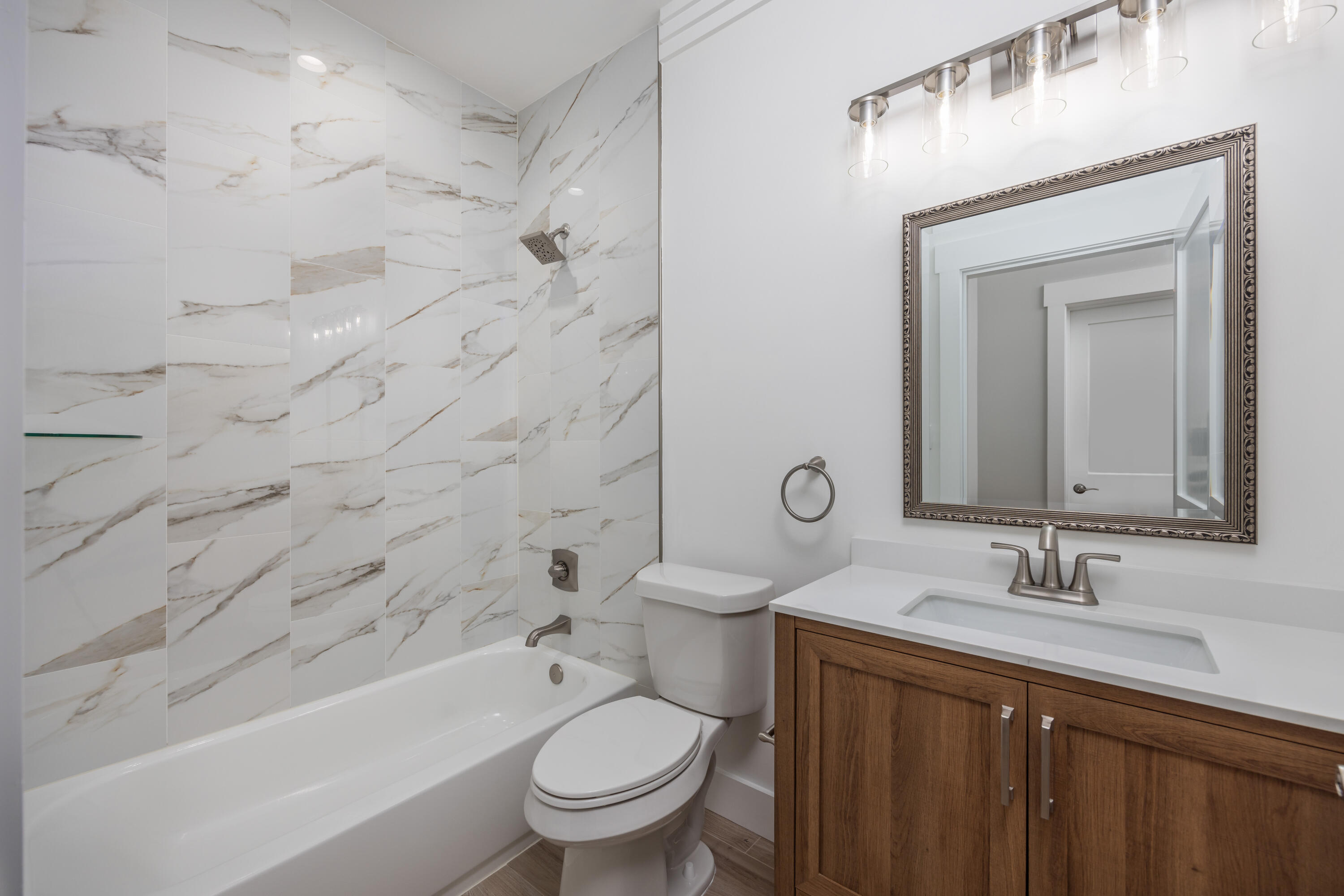 WOODLAND BAYOU ESTATES - Residential