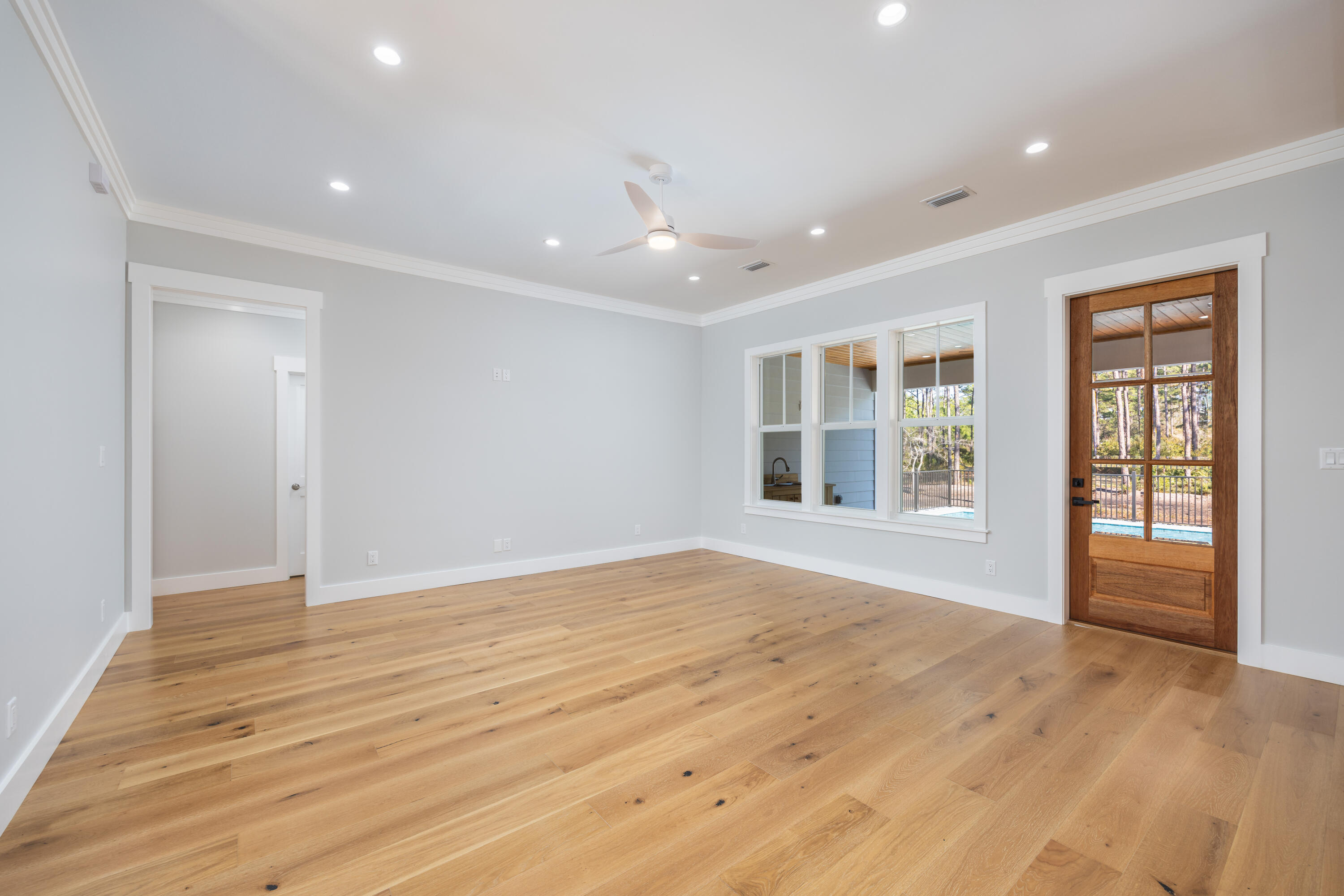 WOODLAND BAYOU ESTATES - Residential