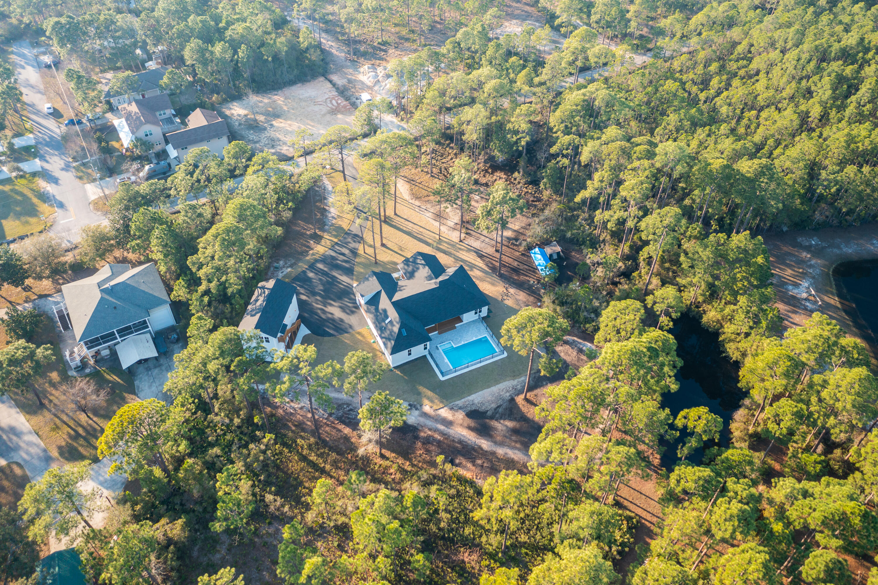 WOODLAND BAYOU ESTATES - Residential