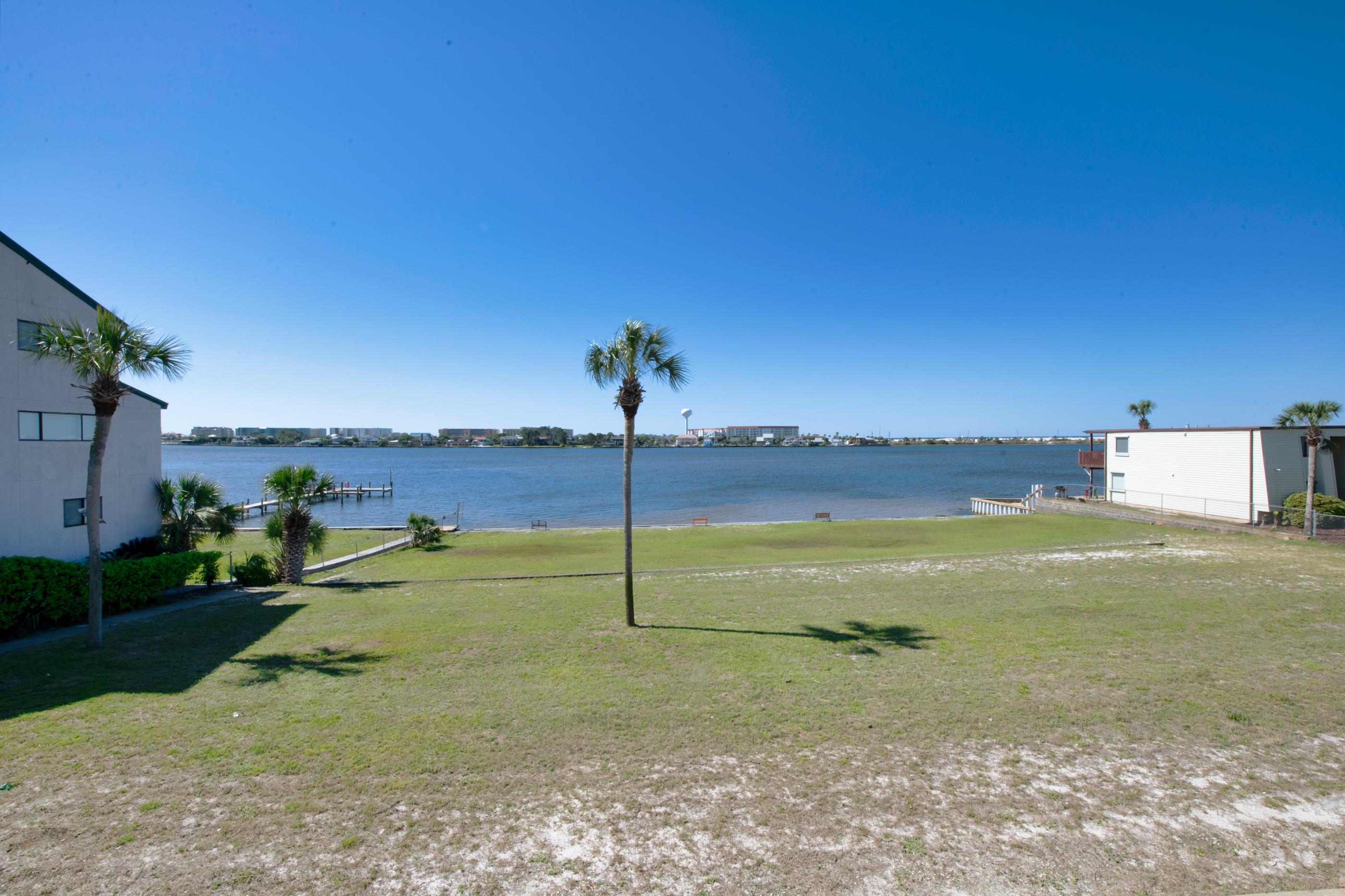 SEA PALM CONDO - Residential