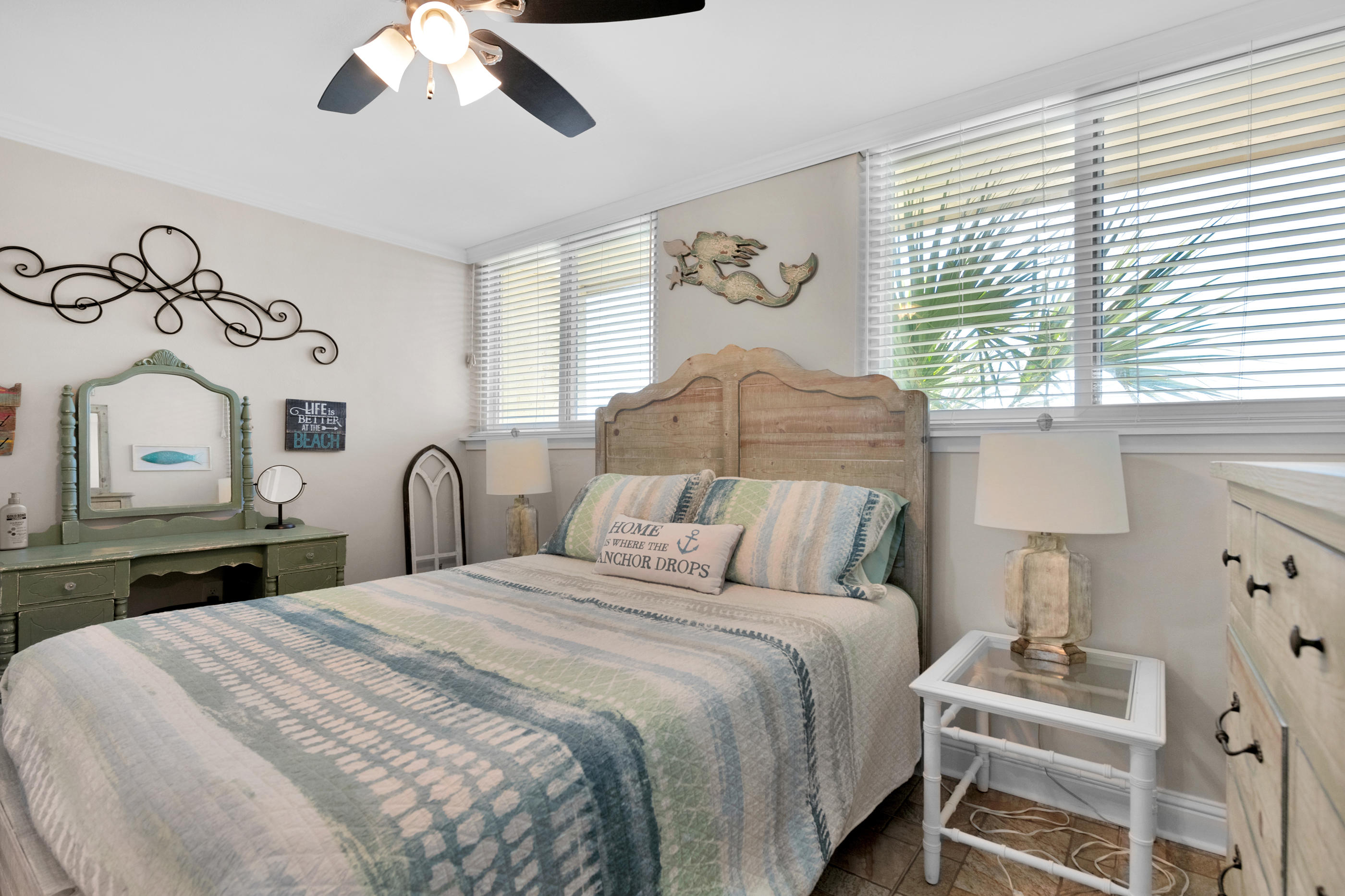 SEA PALM CONDO - Residential