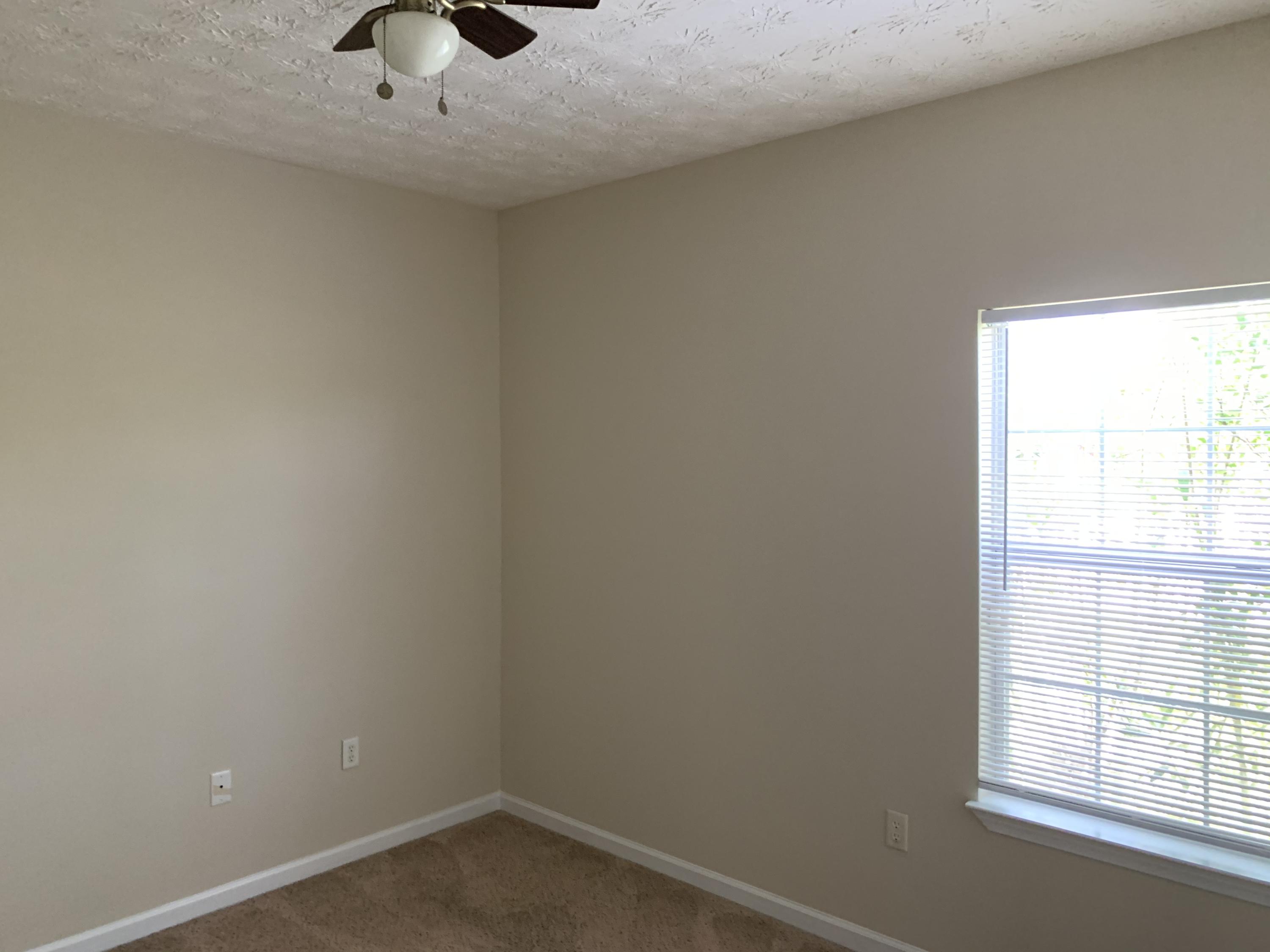 BRANDON OAKS 2ND ADD - Residential Lease
