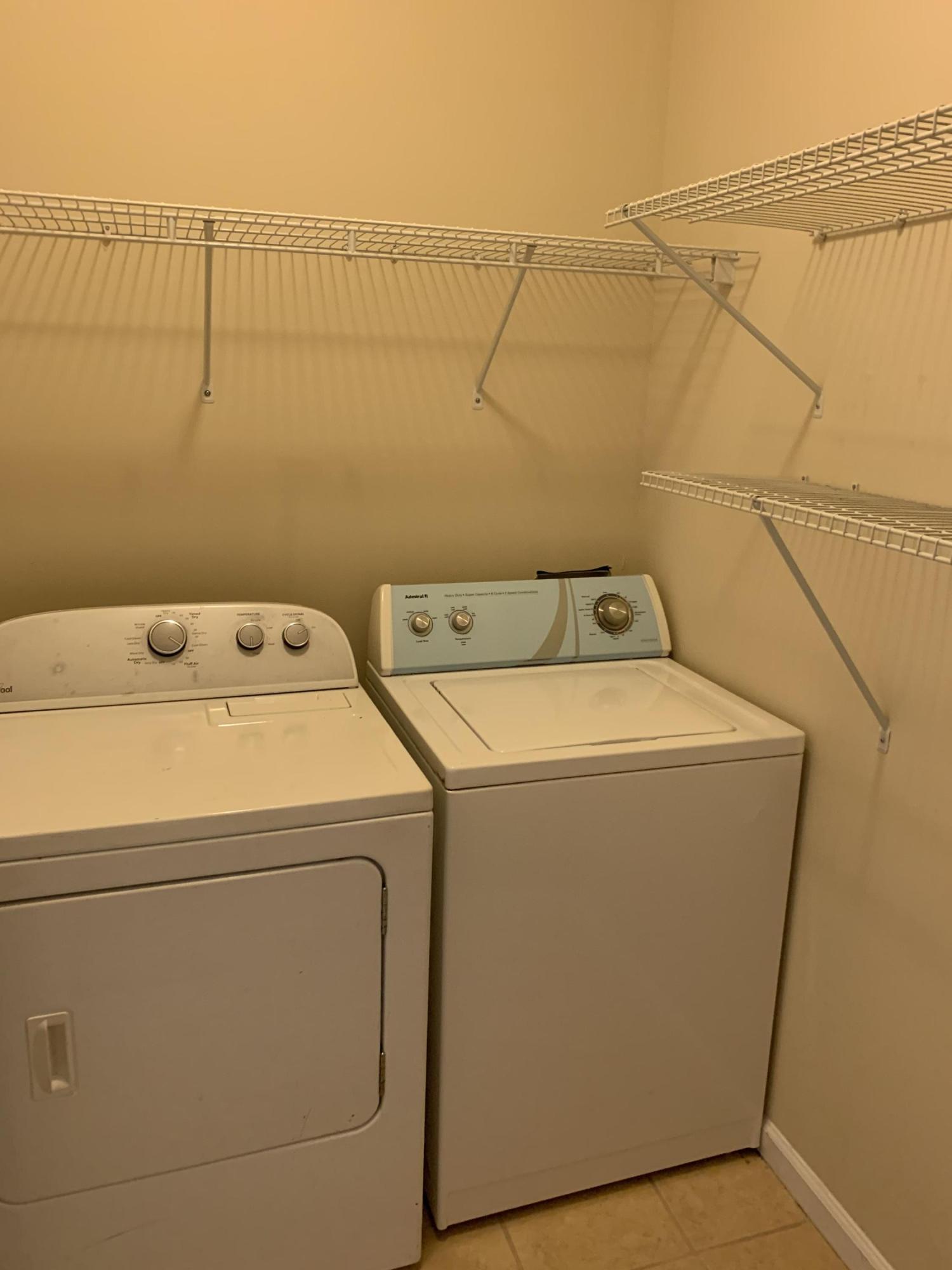 BRANDON OAKS 2ND ADD - Residential Lease