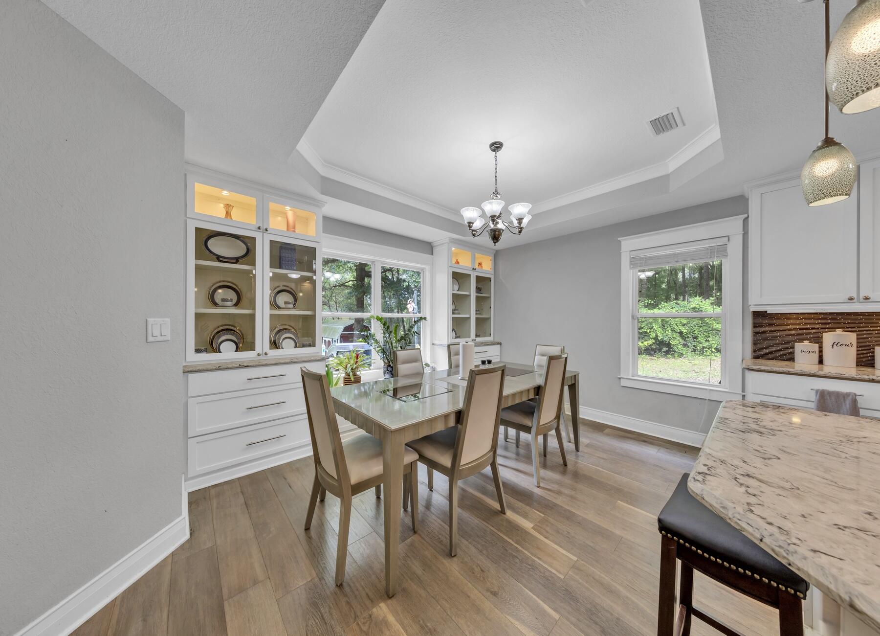 KENNEDY LAKES 1ST ADDN - Residential Lease
