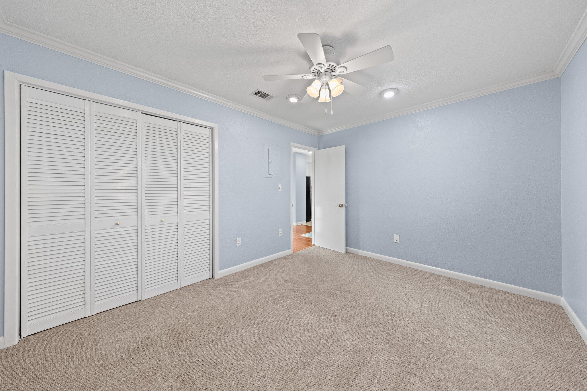 CHANNEL MARKER II - Residential Lease