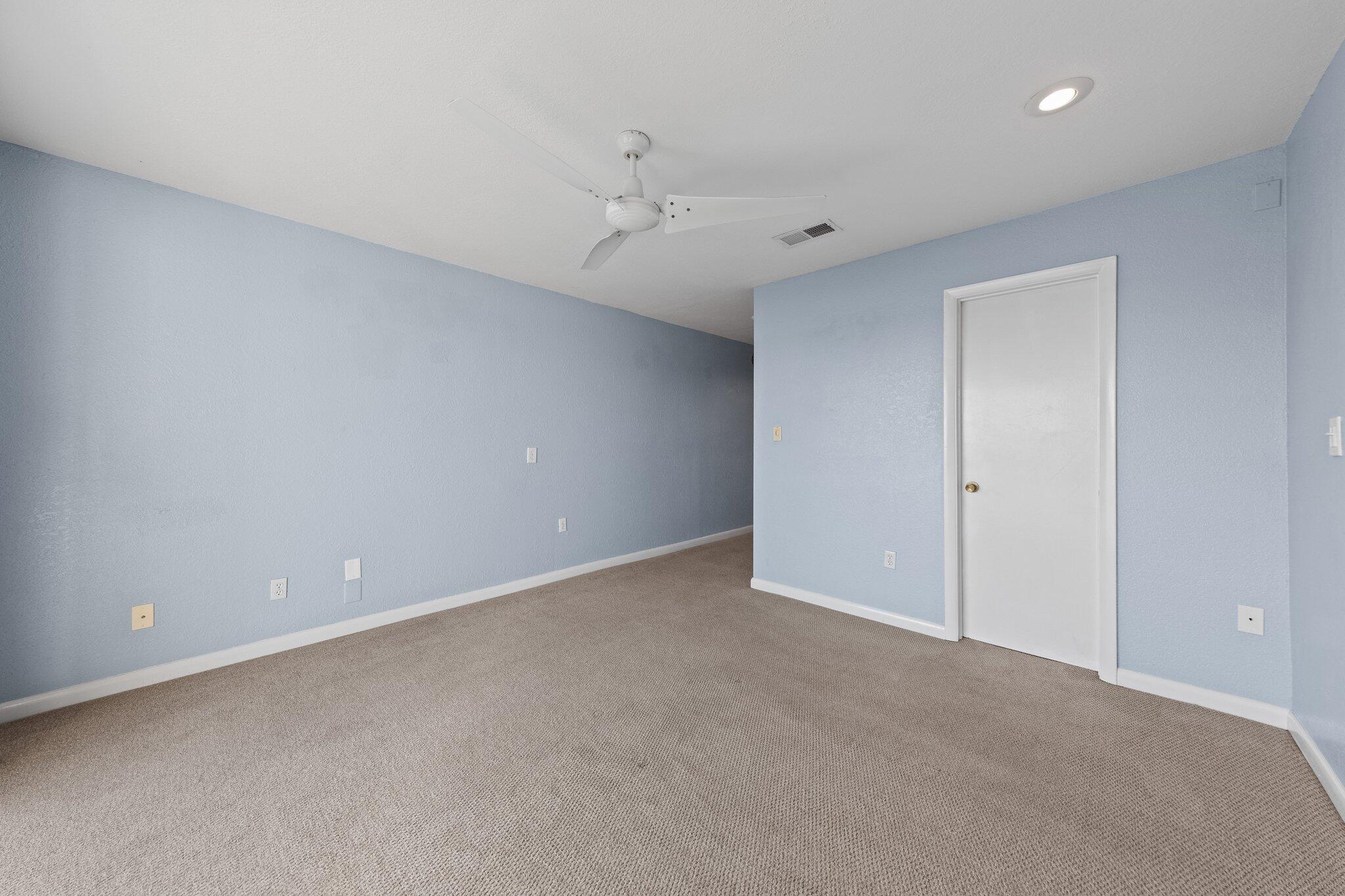 CHANNEL MARKER II - Residential Lease