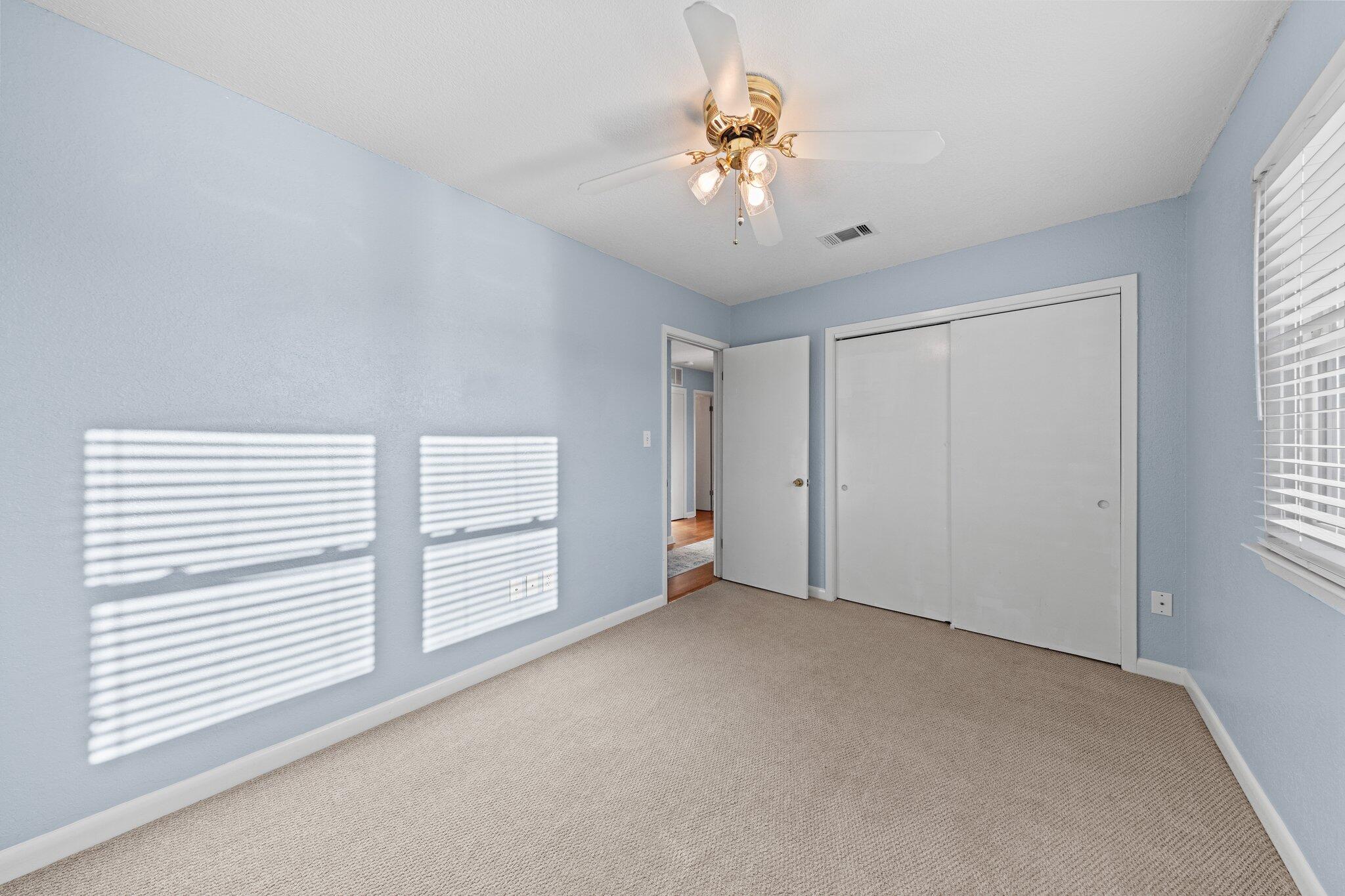 CHANNEL MARKER II - Residential Lease