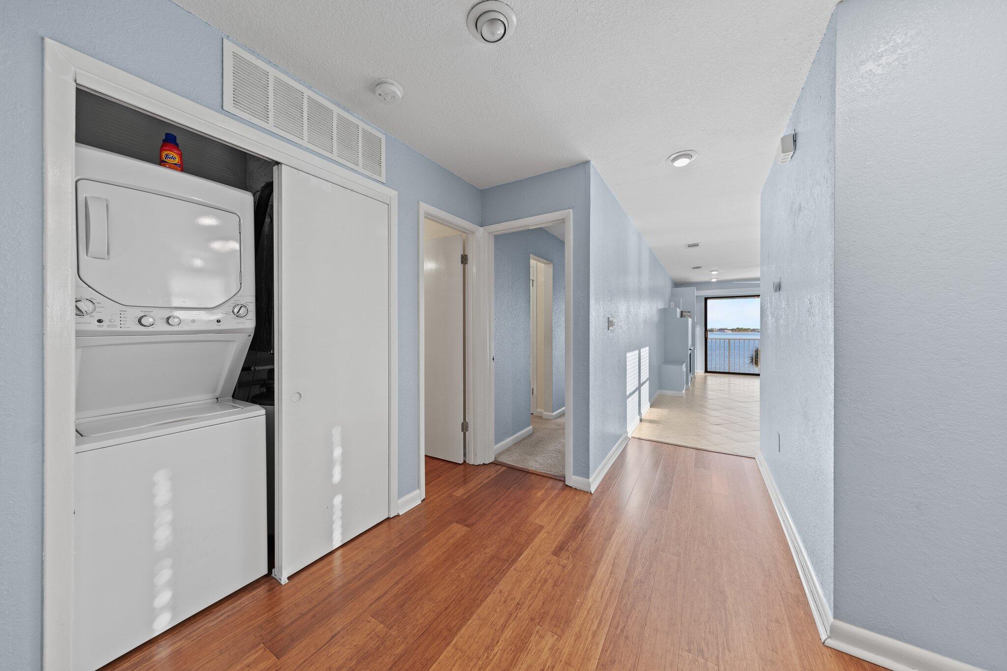 CHANNEL MARKER II - Residential Lease