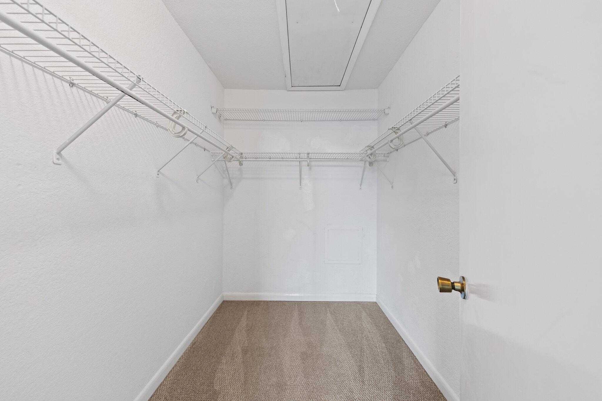 CHANNEL MARKER II - Residential Lease