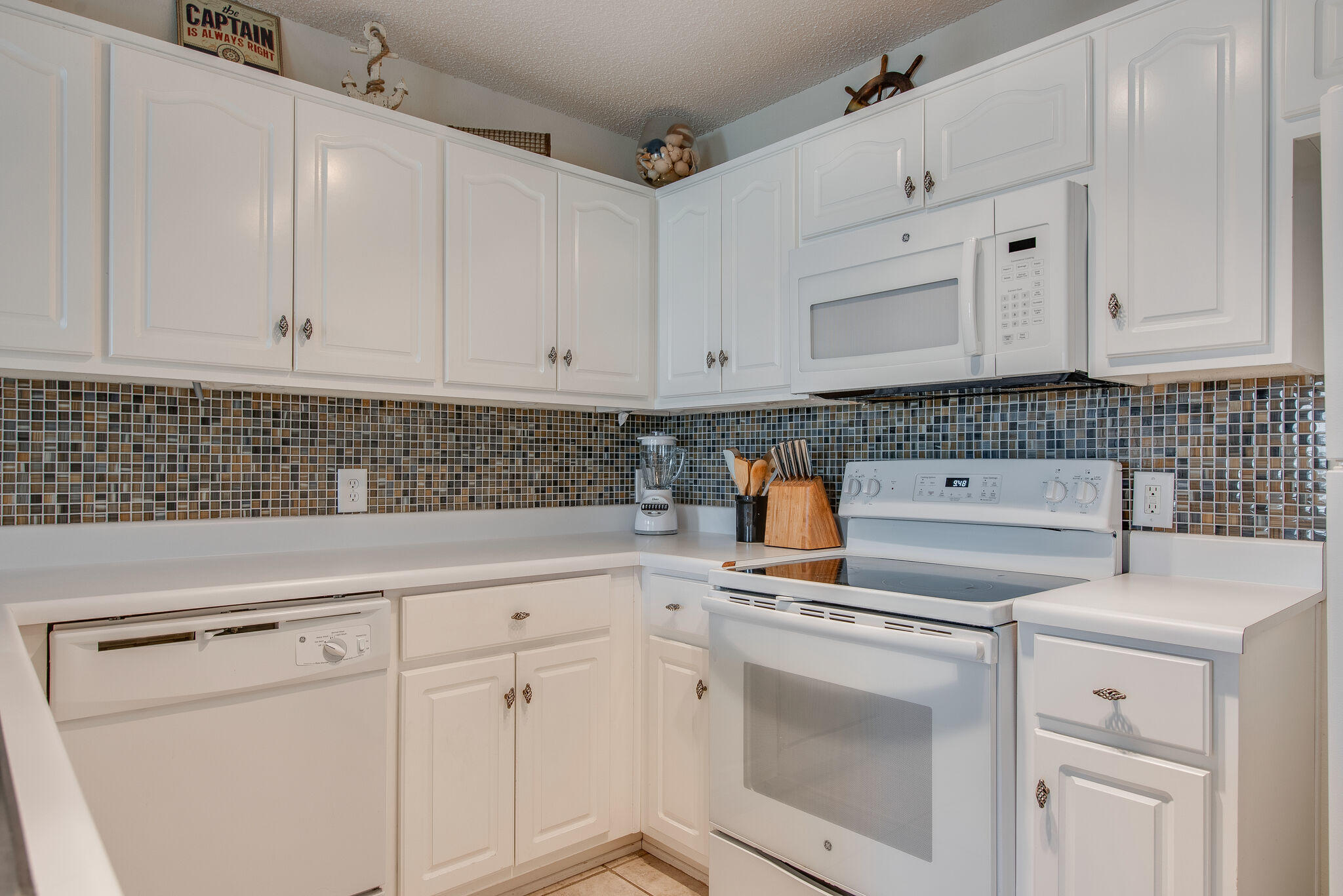 GULF ISLAND CONDOS - Residential