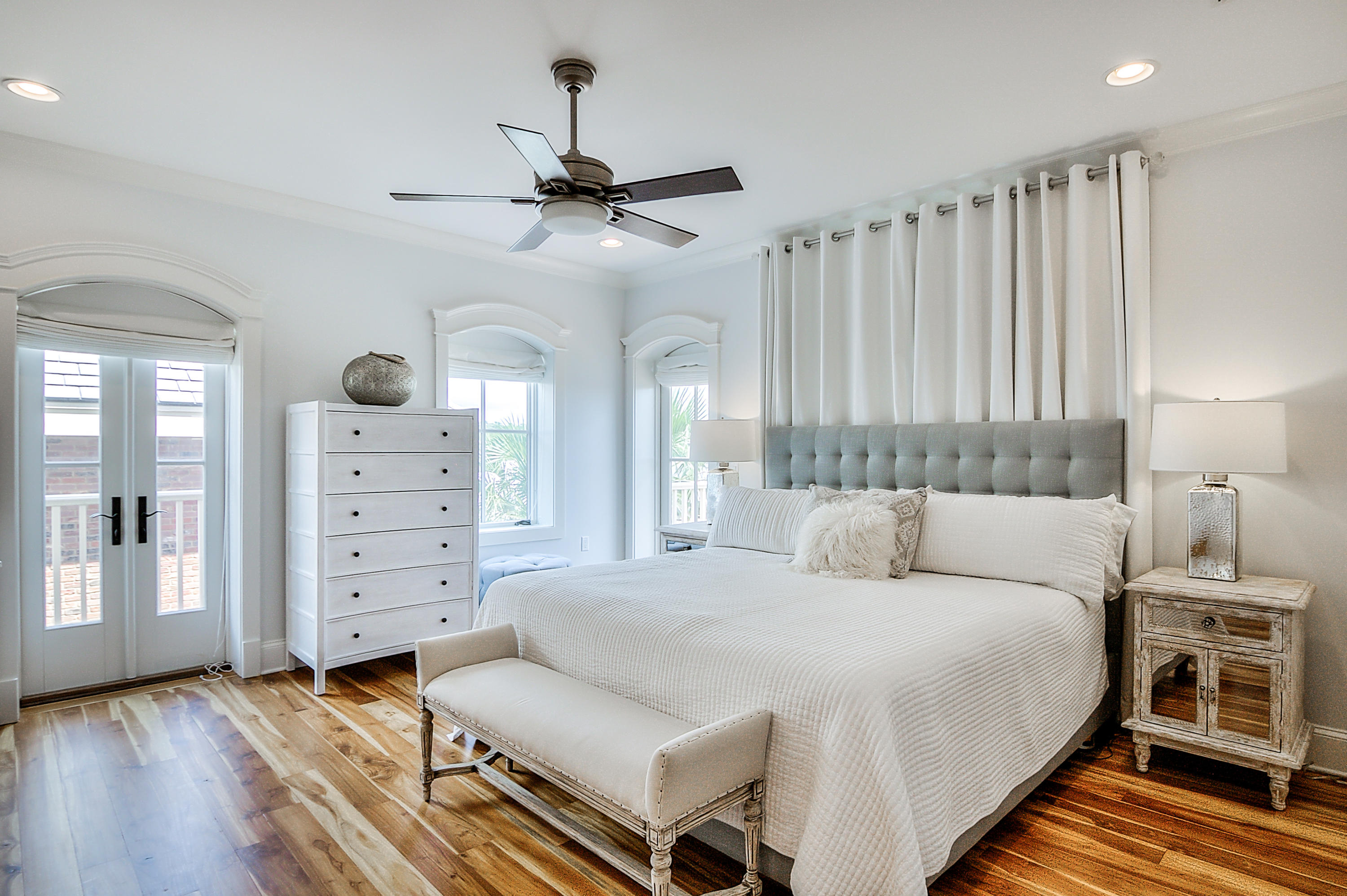 PROMINENCE/LUXURY TOWNHOMES - Residential
