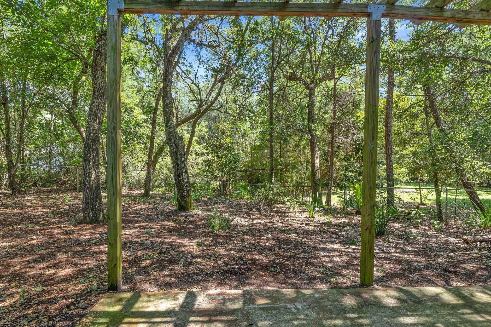 MOSSY OAKS - Residential