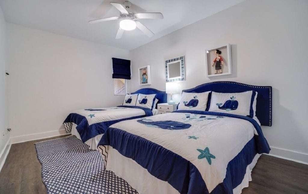 VILLAS AT SEACREST BEACH - Residential