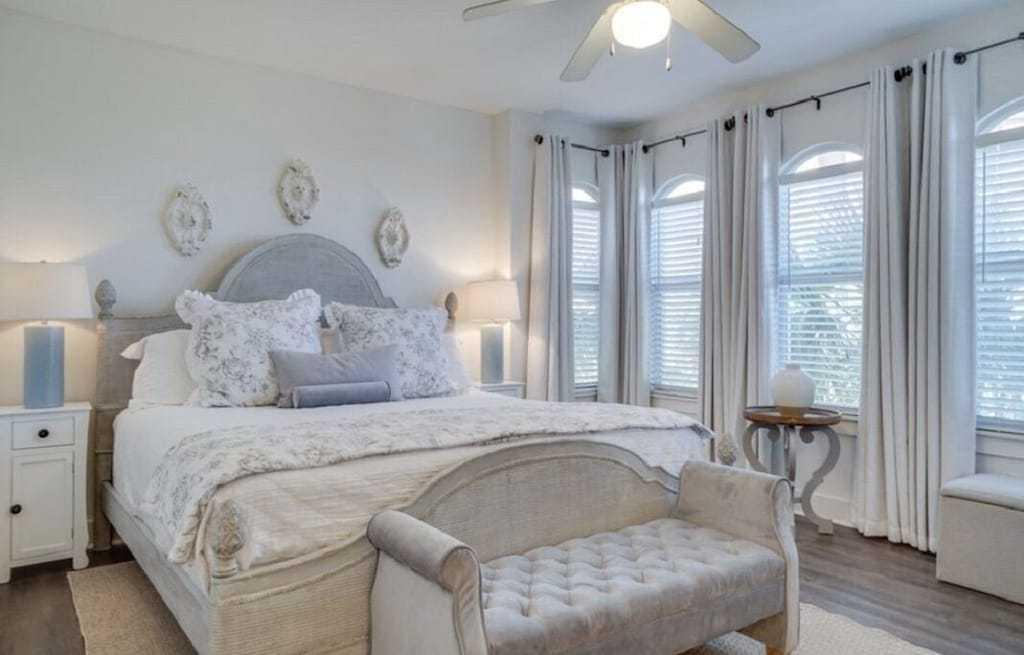 VILLAS AT SEACREST BEACH - Residential