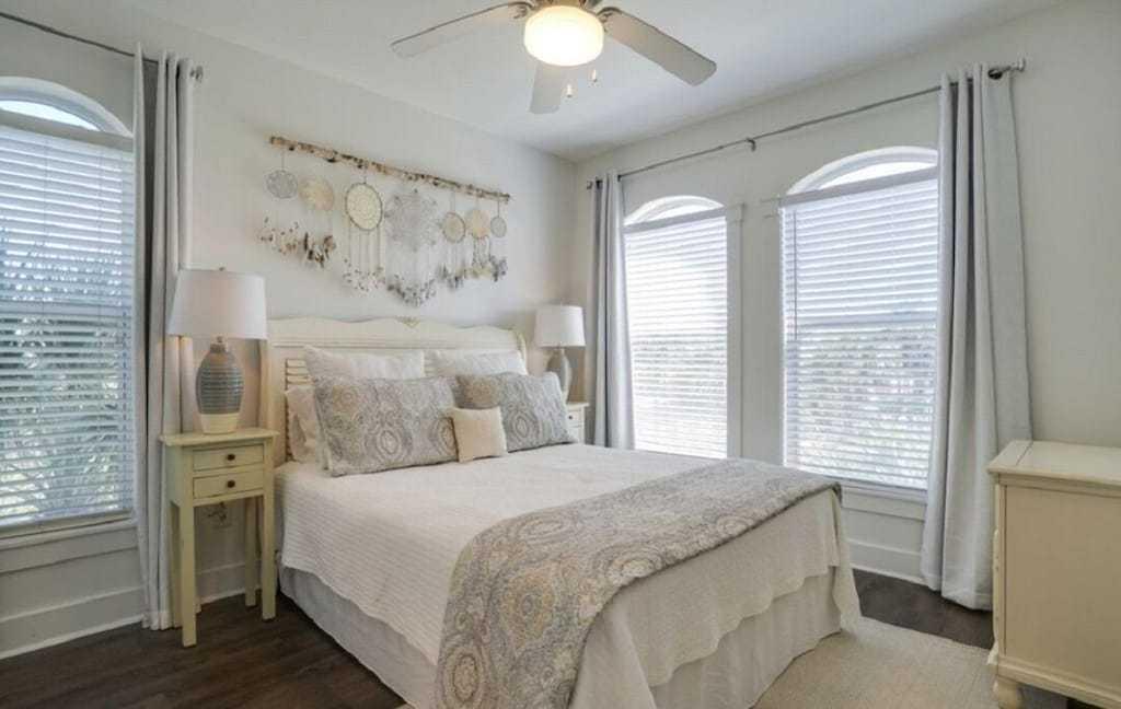 VILLAS AT SEACREST BEACH - Residential