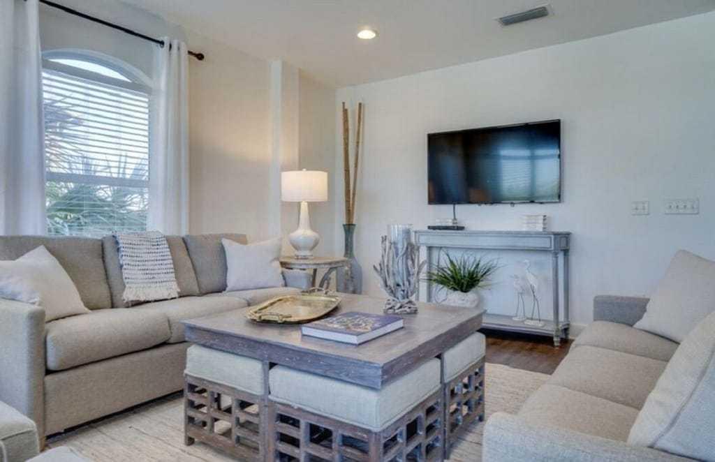 VILLAS AT SEACREST BEACH - Residential