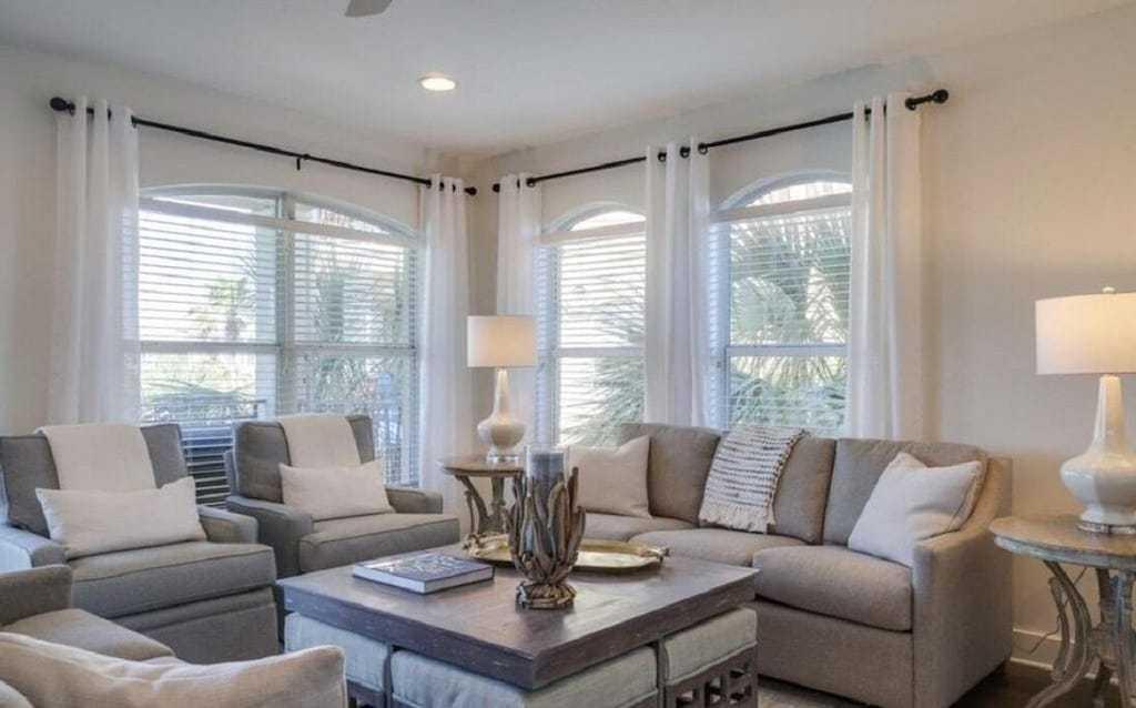 VILLAS AT SEACREST BEACH - Residential