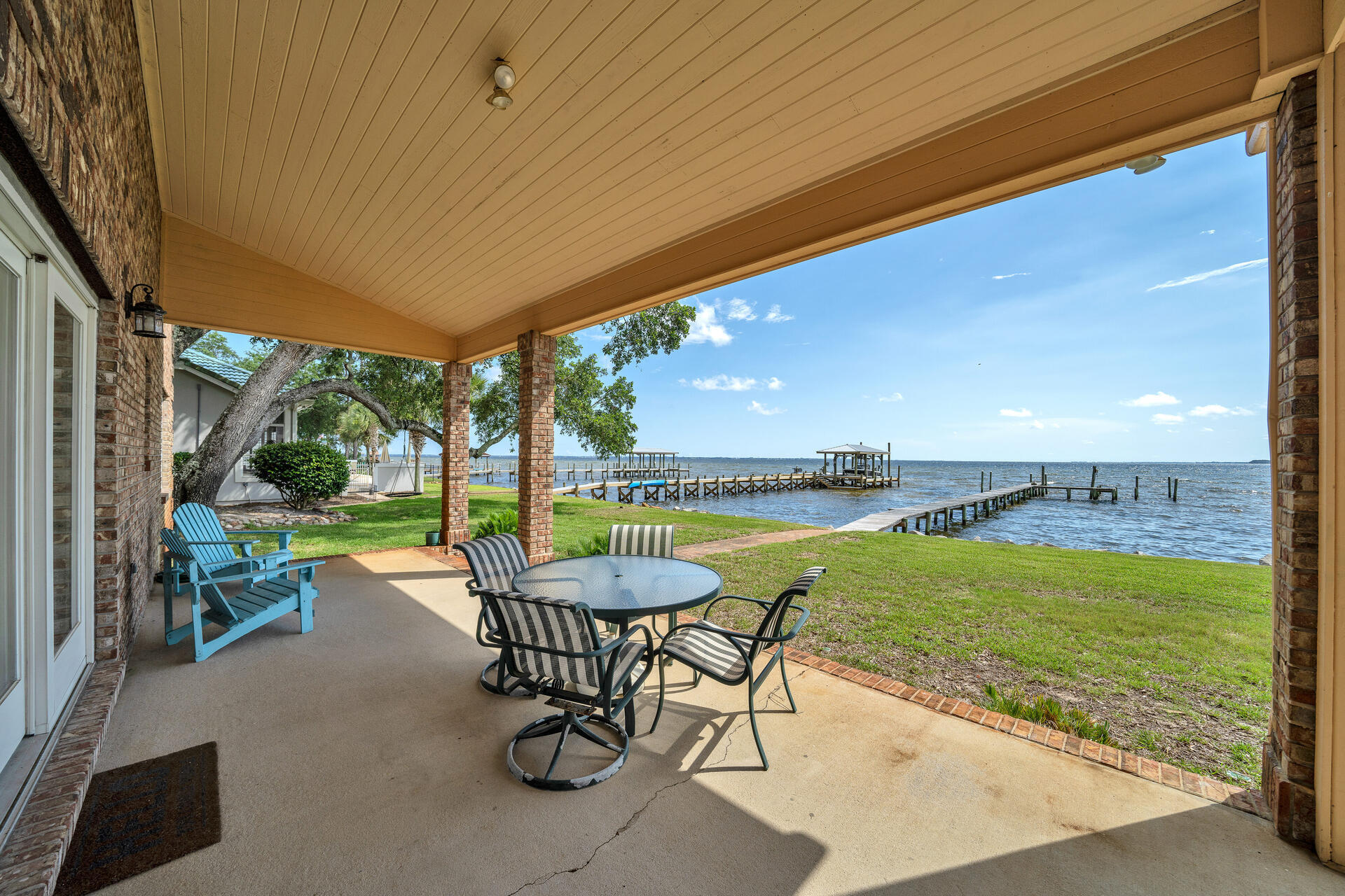 WINDWARD PH 1 BLUEWATER BAY - Residential