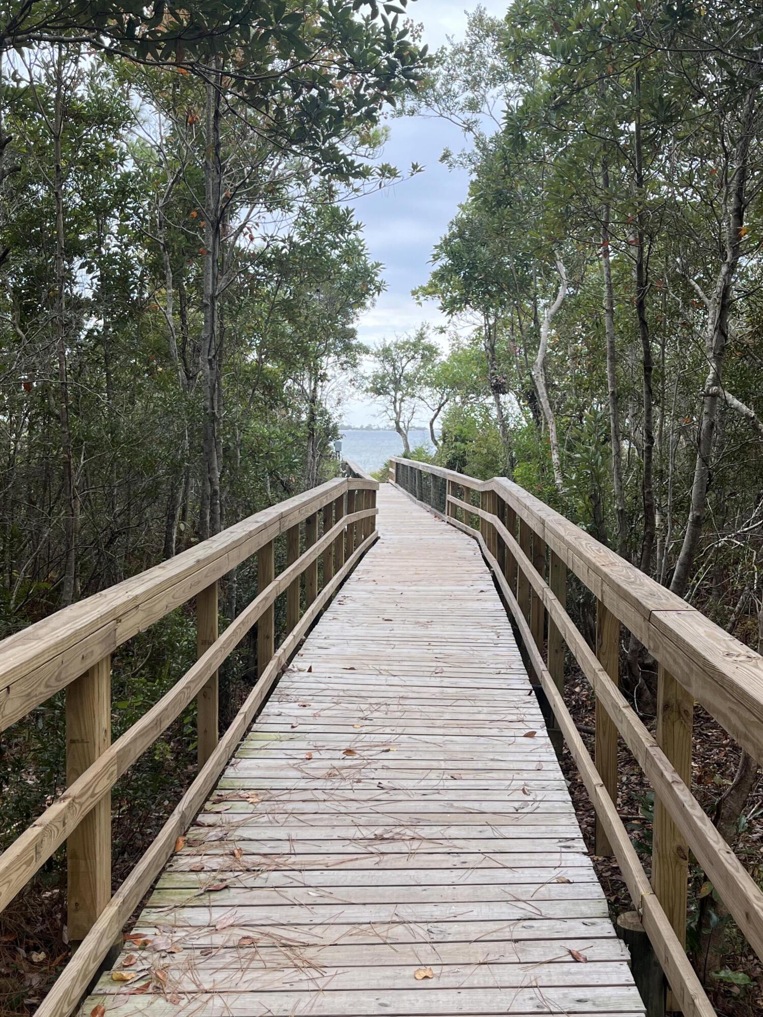 PRITCHARD POINT - Residential Lease