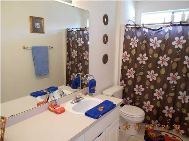 CORONADO VILLAGE PH 3 - Residential Lease