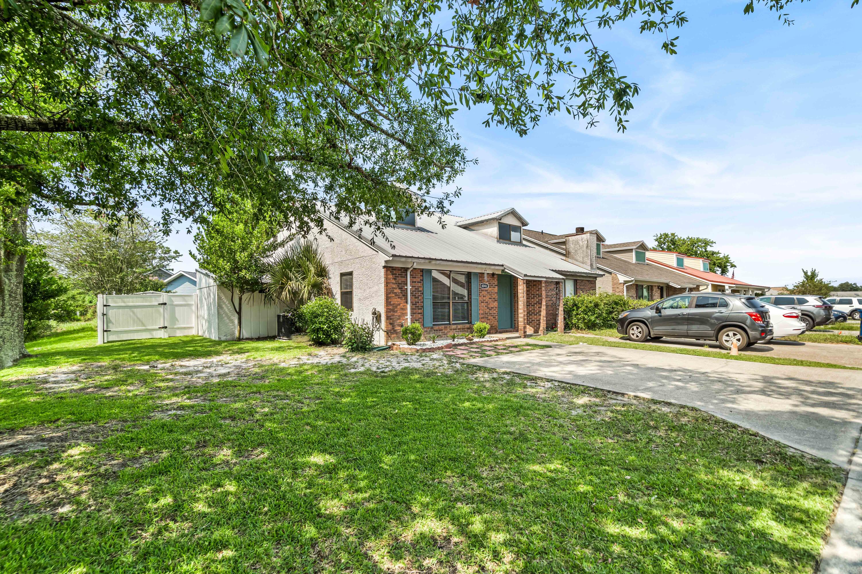 WOODRIDGE - Residential