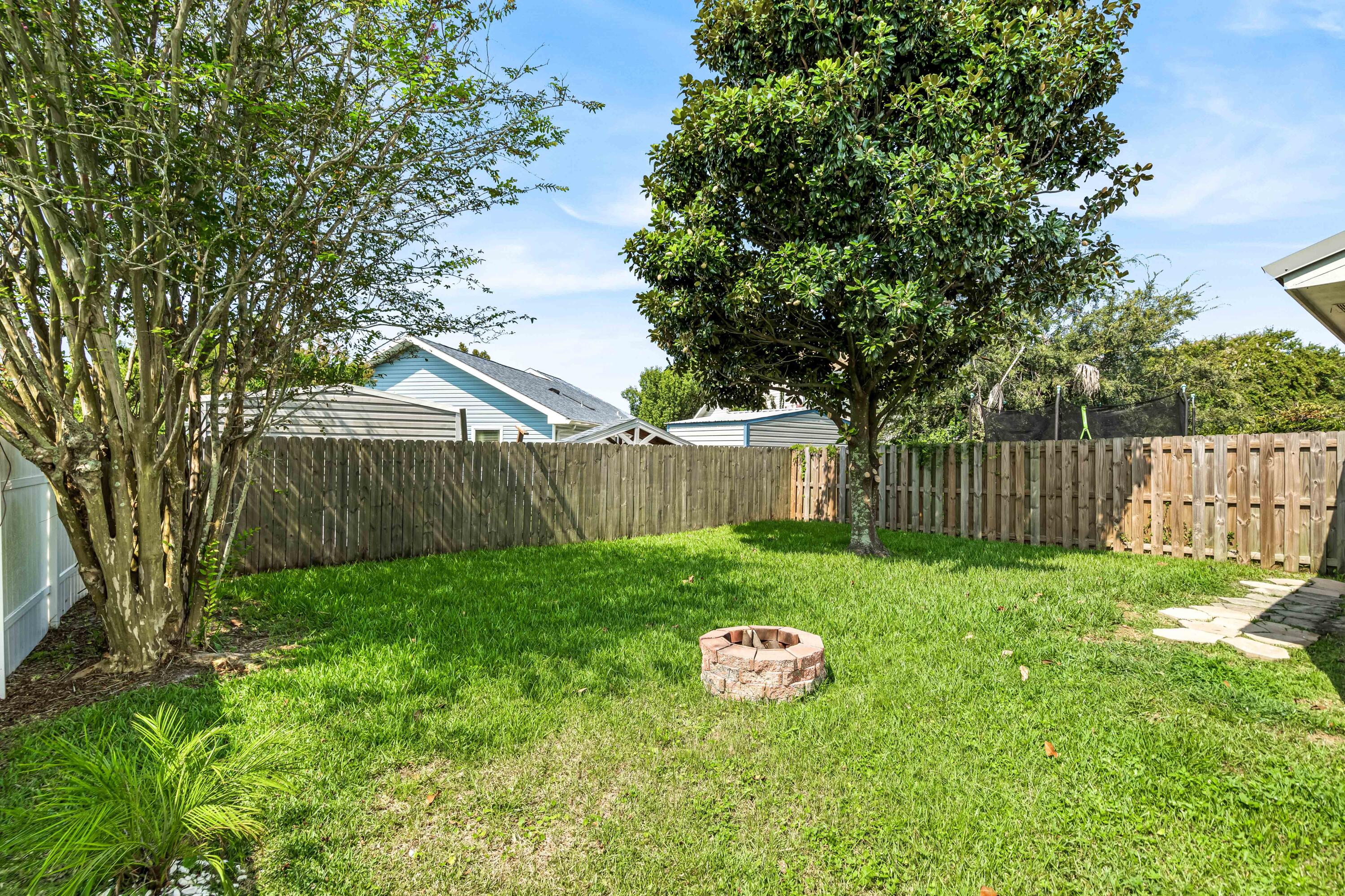 WOODRIDGE - Residential