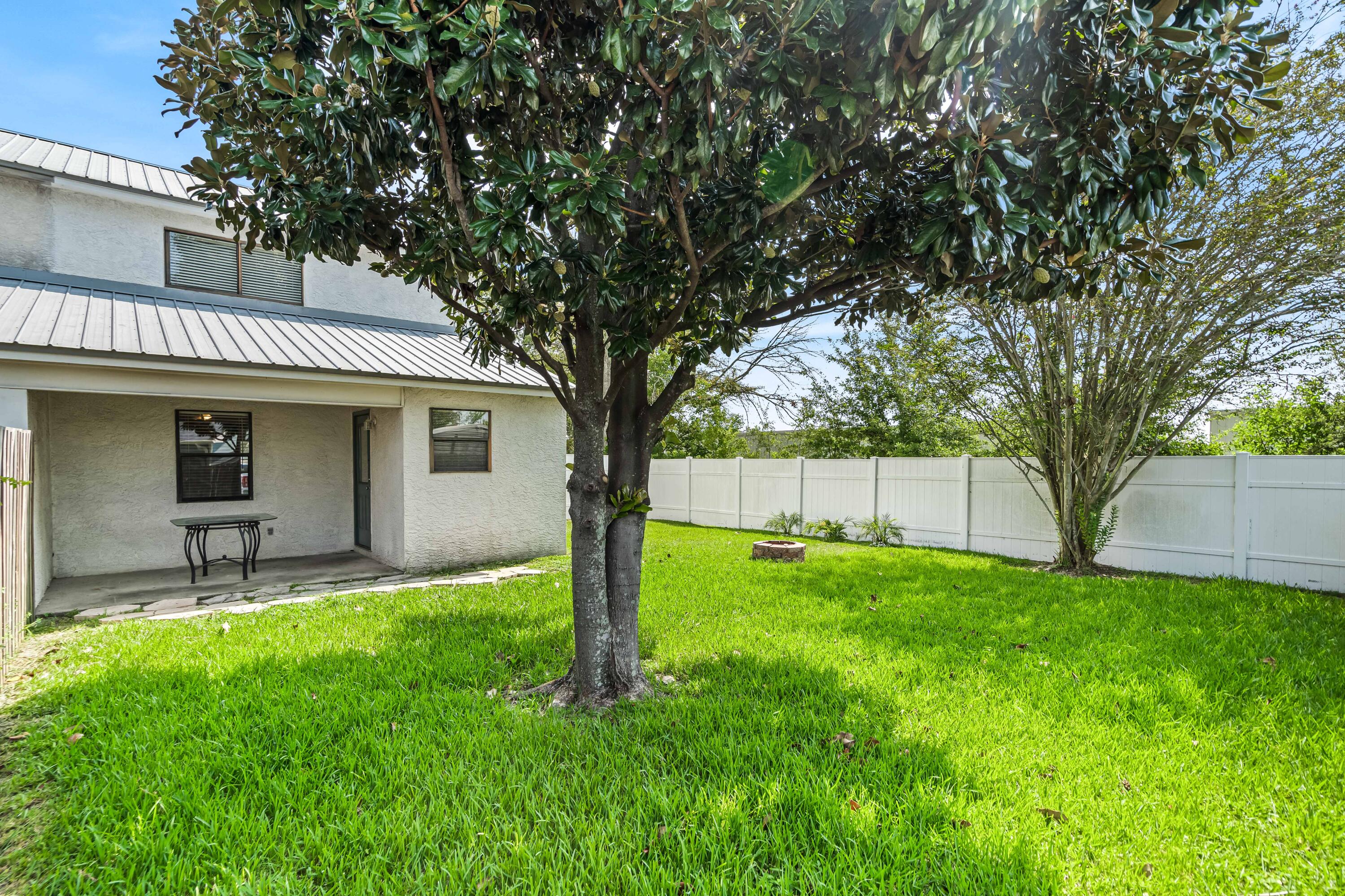 WOODRIDGE - Residential