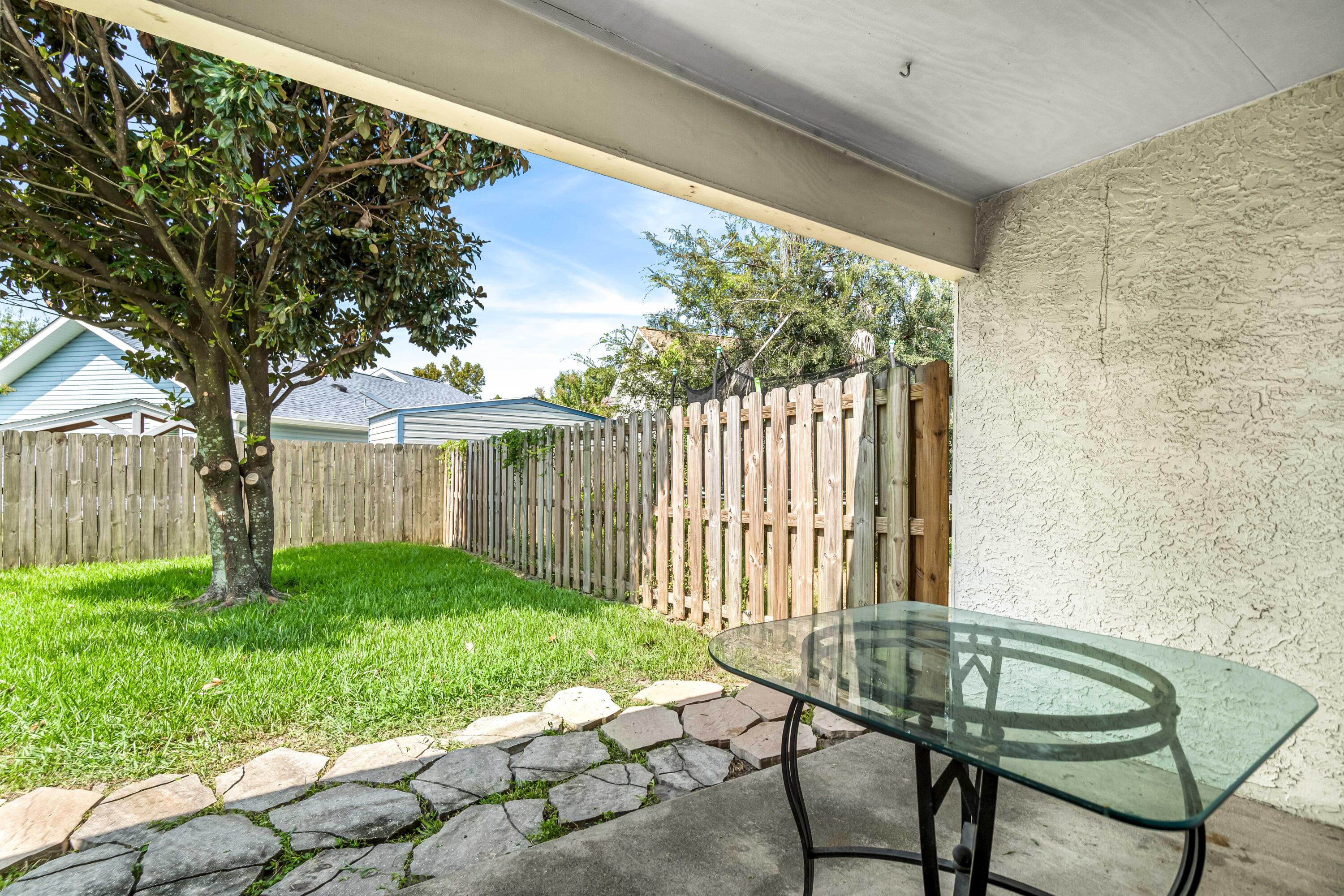 WOODRIDGE - Residential