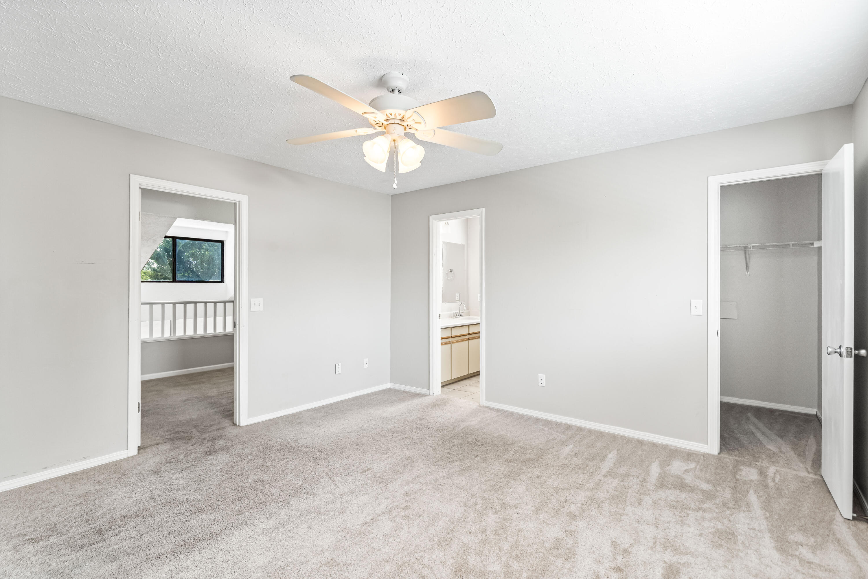 WOODRIDGE - Residential