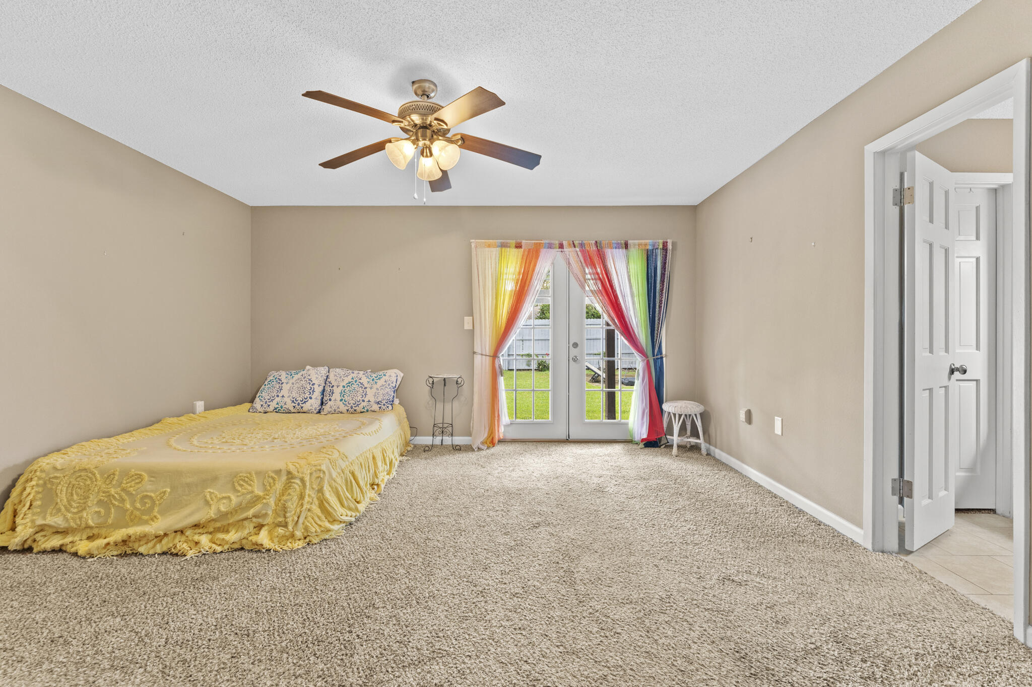CASA LOMA S/D LOT - Residential