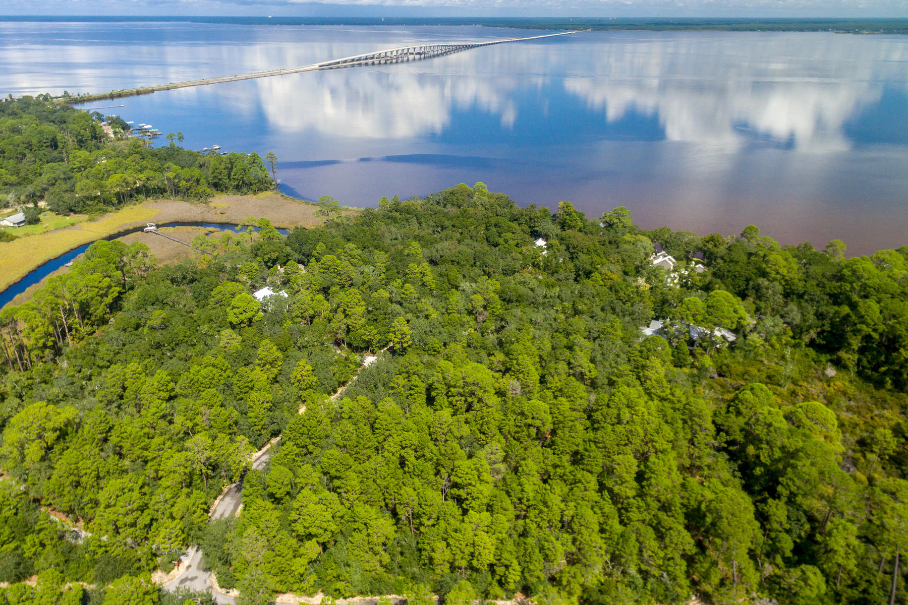 ESTUARY S/D - Land