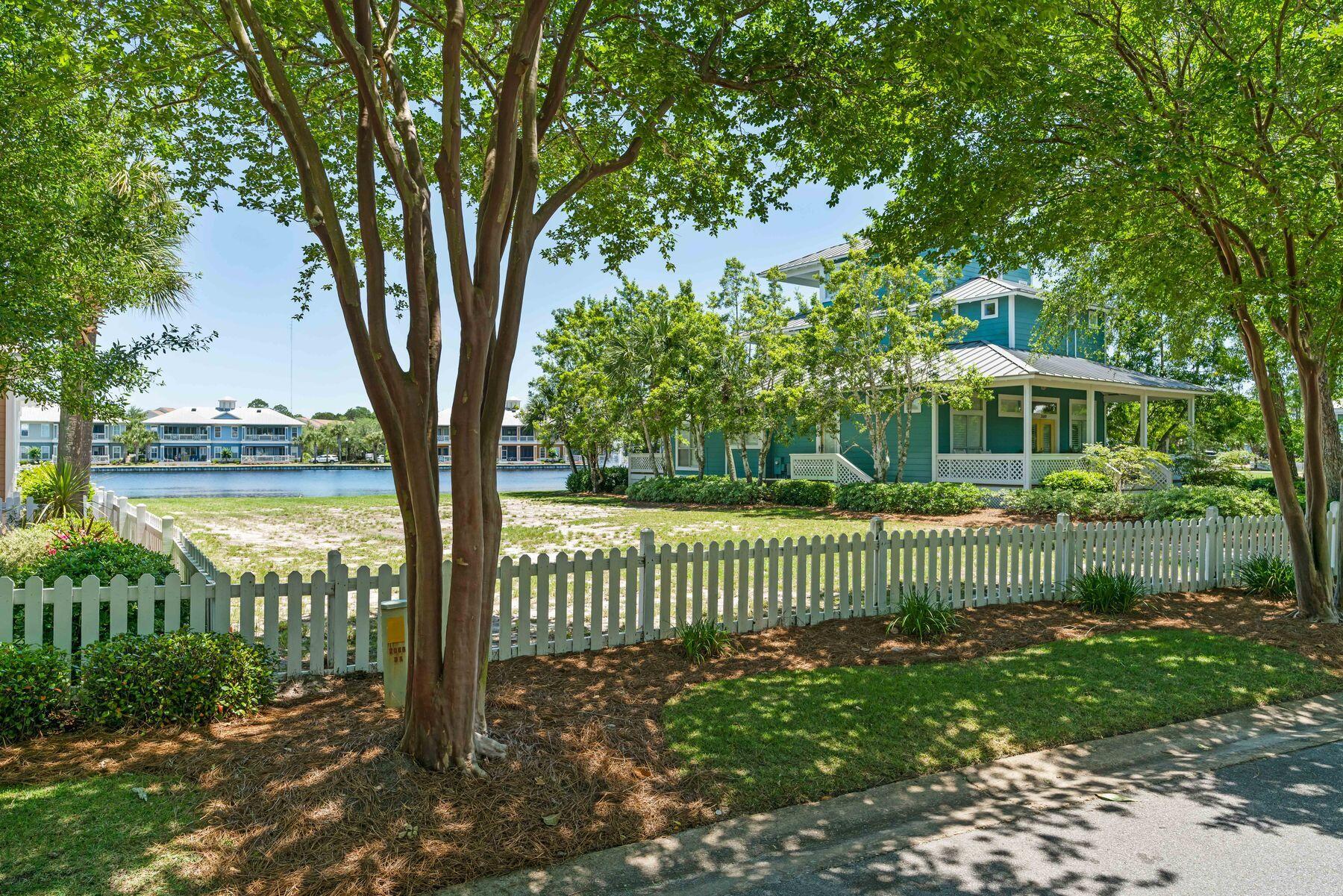 CRYSTAL LAKE AT SANDESTIN - Land