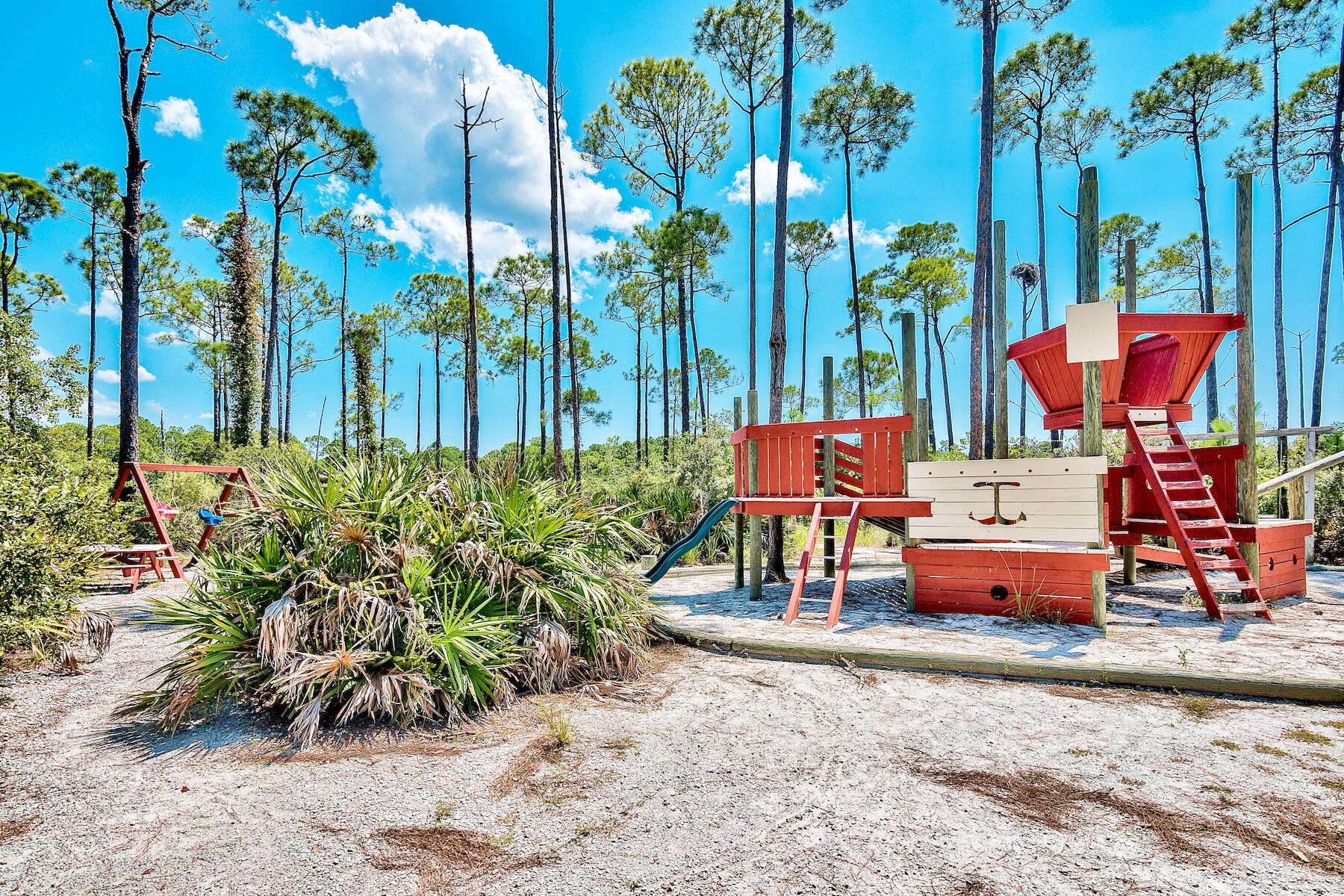 CRYSTAL LAKE AT SANDESTIN - Land