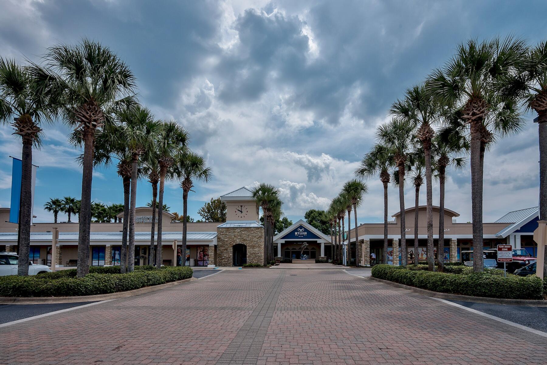 CRYSTAL LAKE AT SANDESTIN - Land
