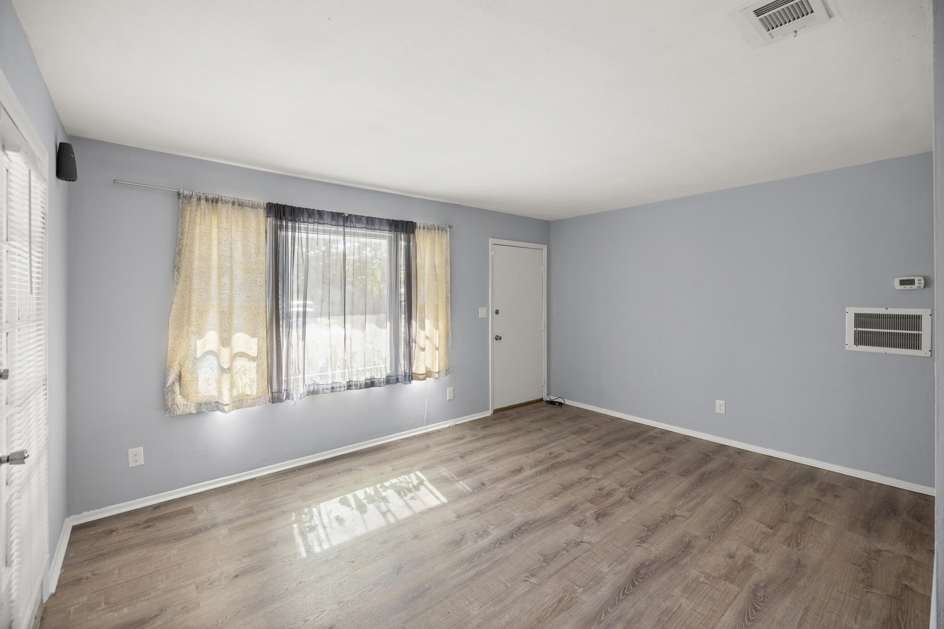 VALPARAISO PLAT 01 - Residential Lease