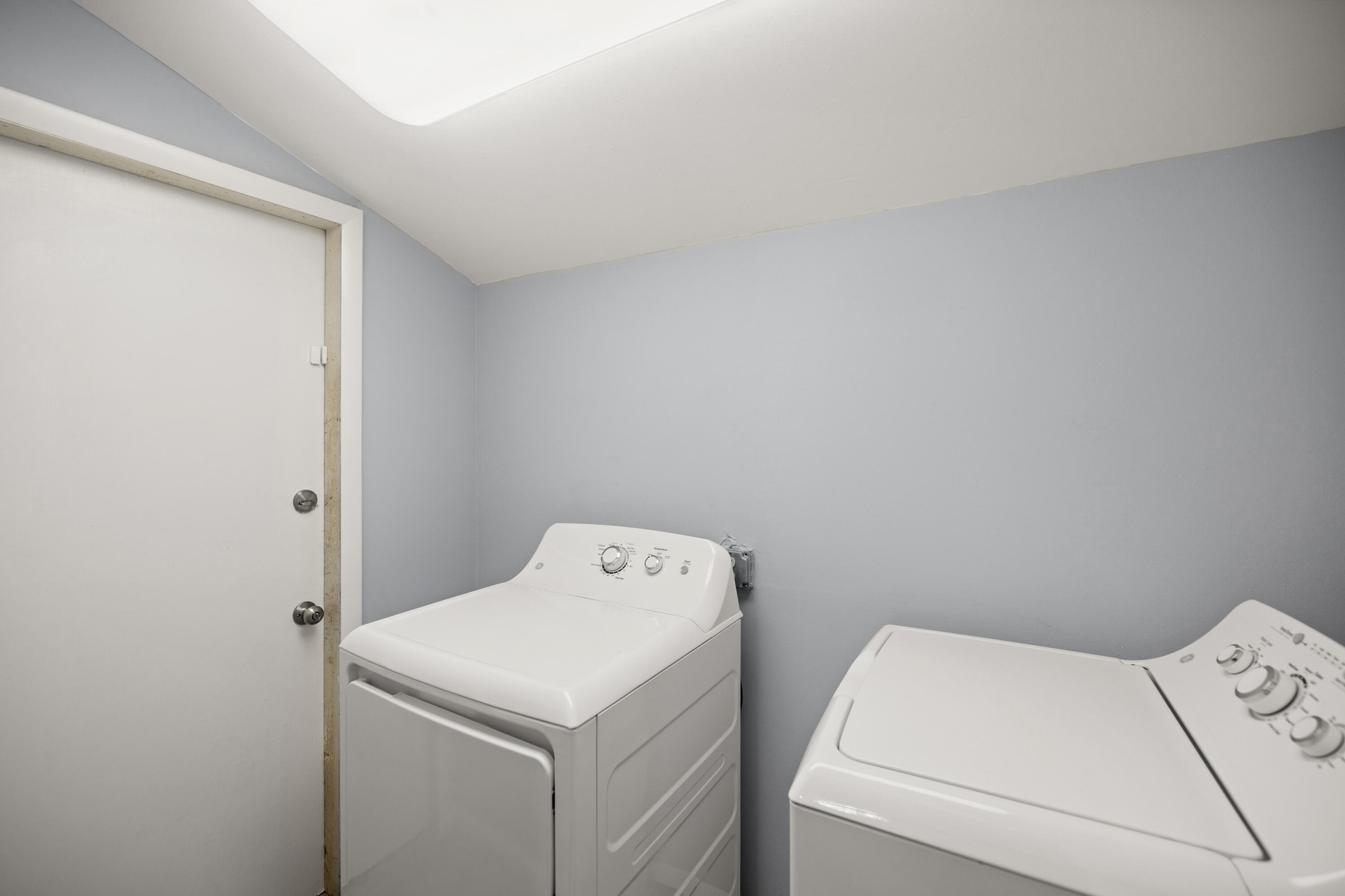 VALPARAISO PLAT 01 - Residential Lease