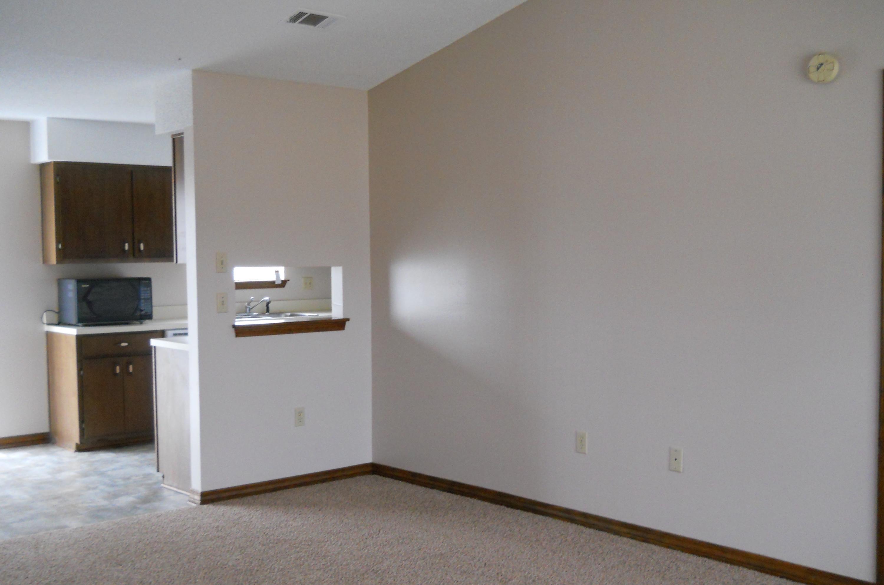 SOUTHVIEW ESTATES PH 2 - Residential Lease