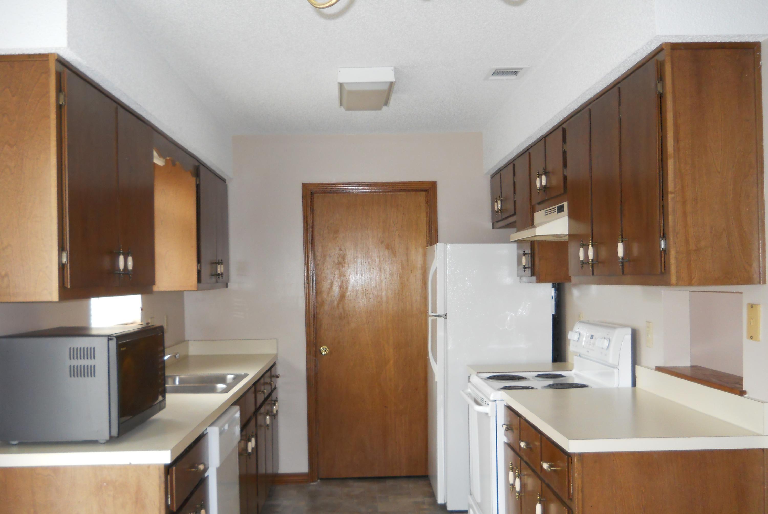 SOUTHVIEW ESTATES PH 2 - Residential Lease
