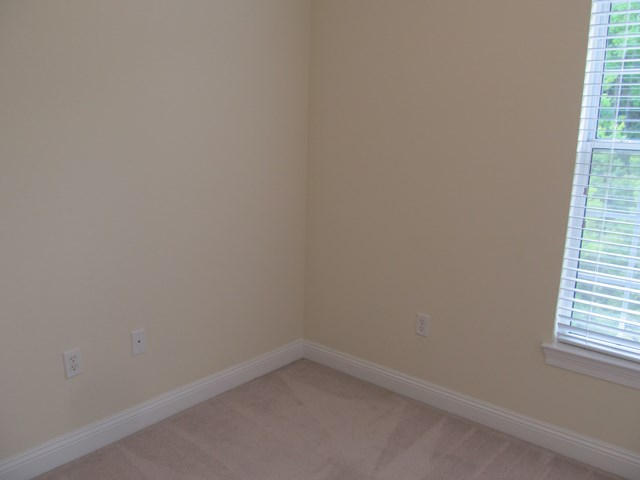 WALTON OAKS - Residential Lease
