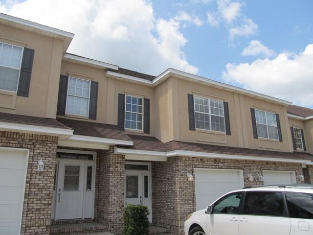 WALTON OAKS - Residential Lease