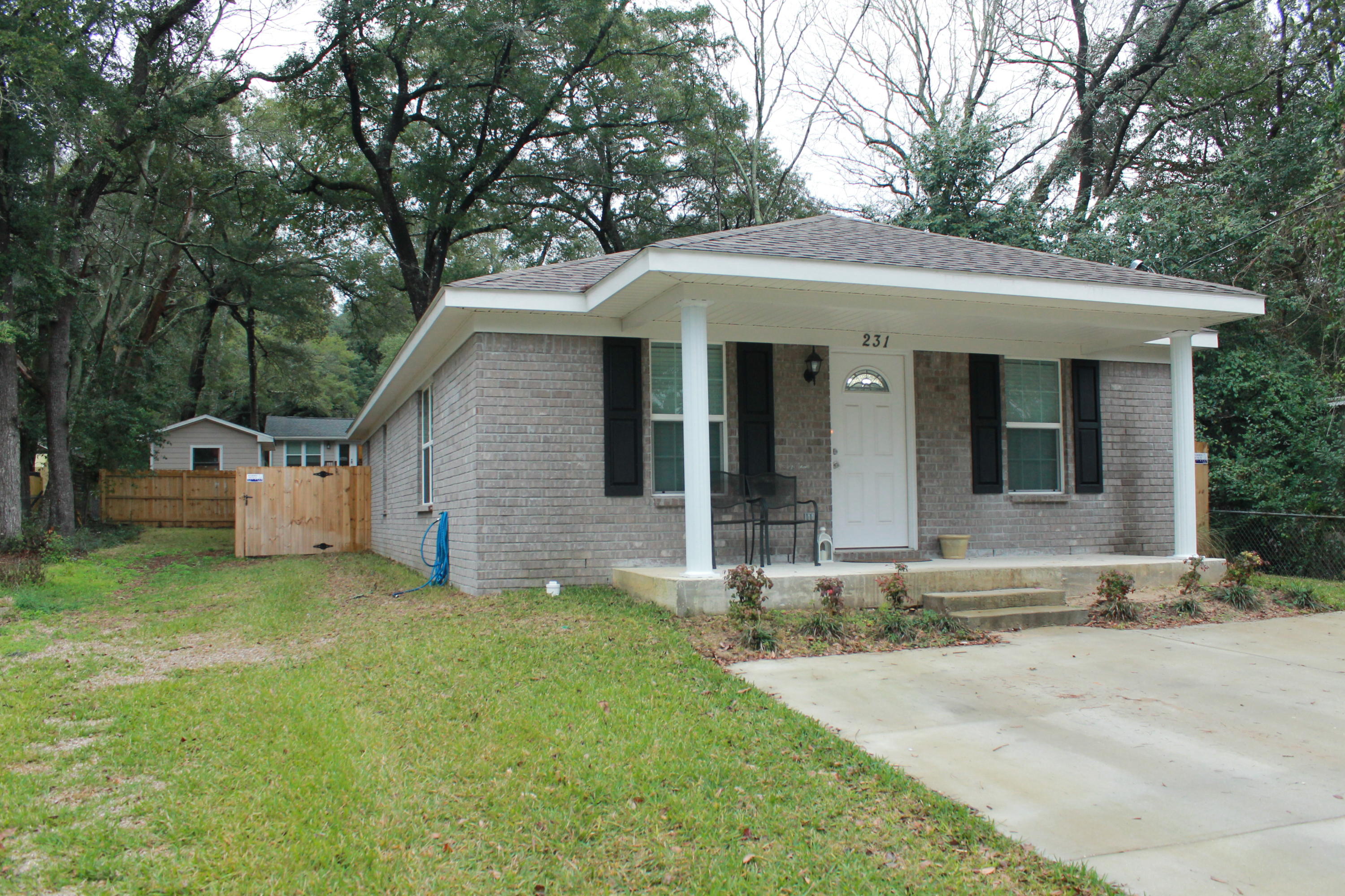 BENTON S/D - Residential Lease