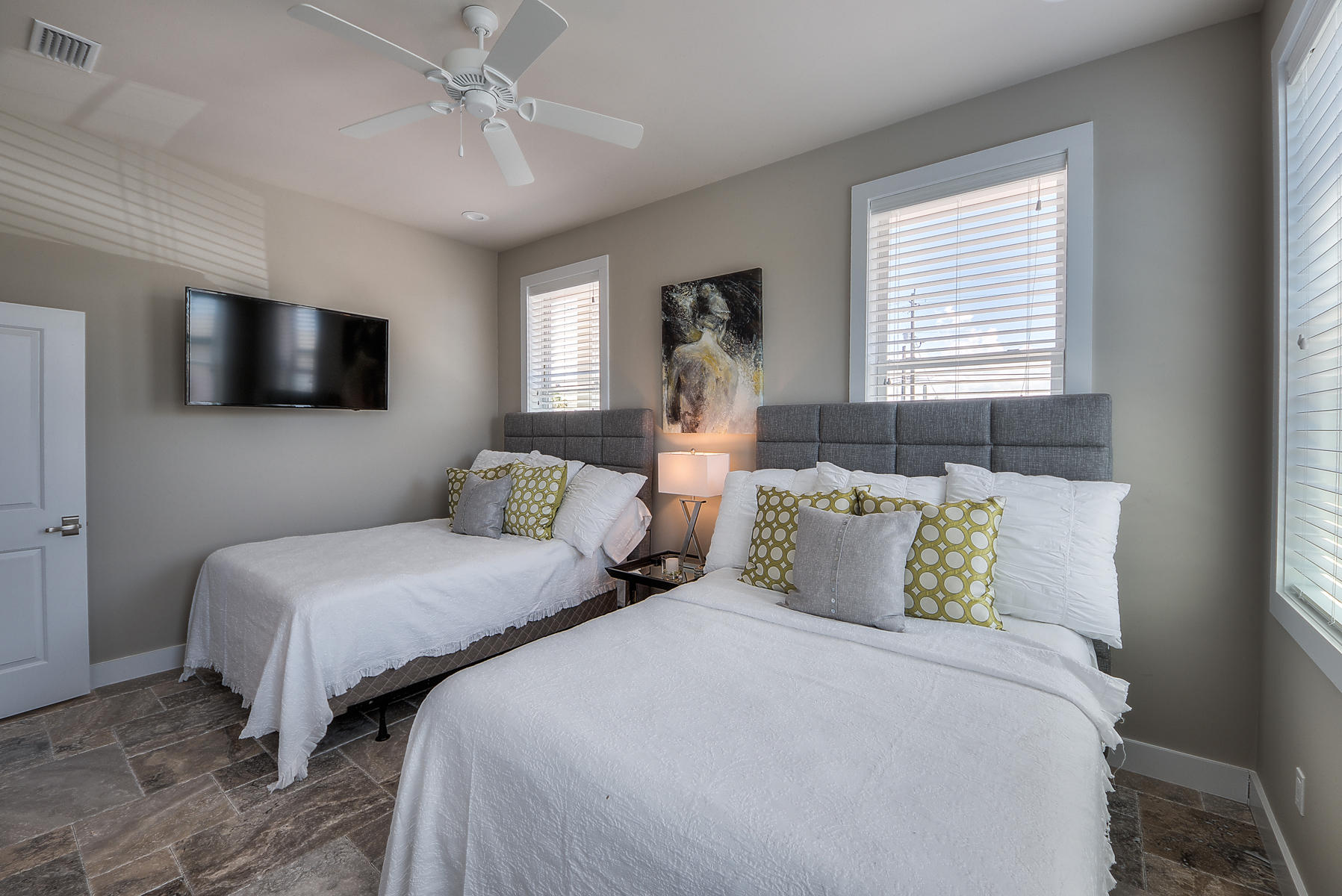 LULLWATER BEACH - Residential