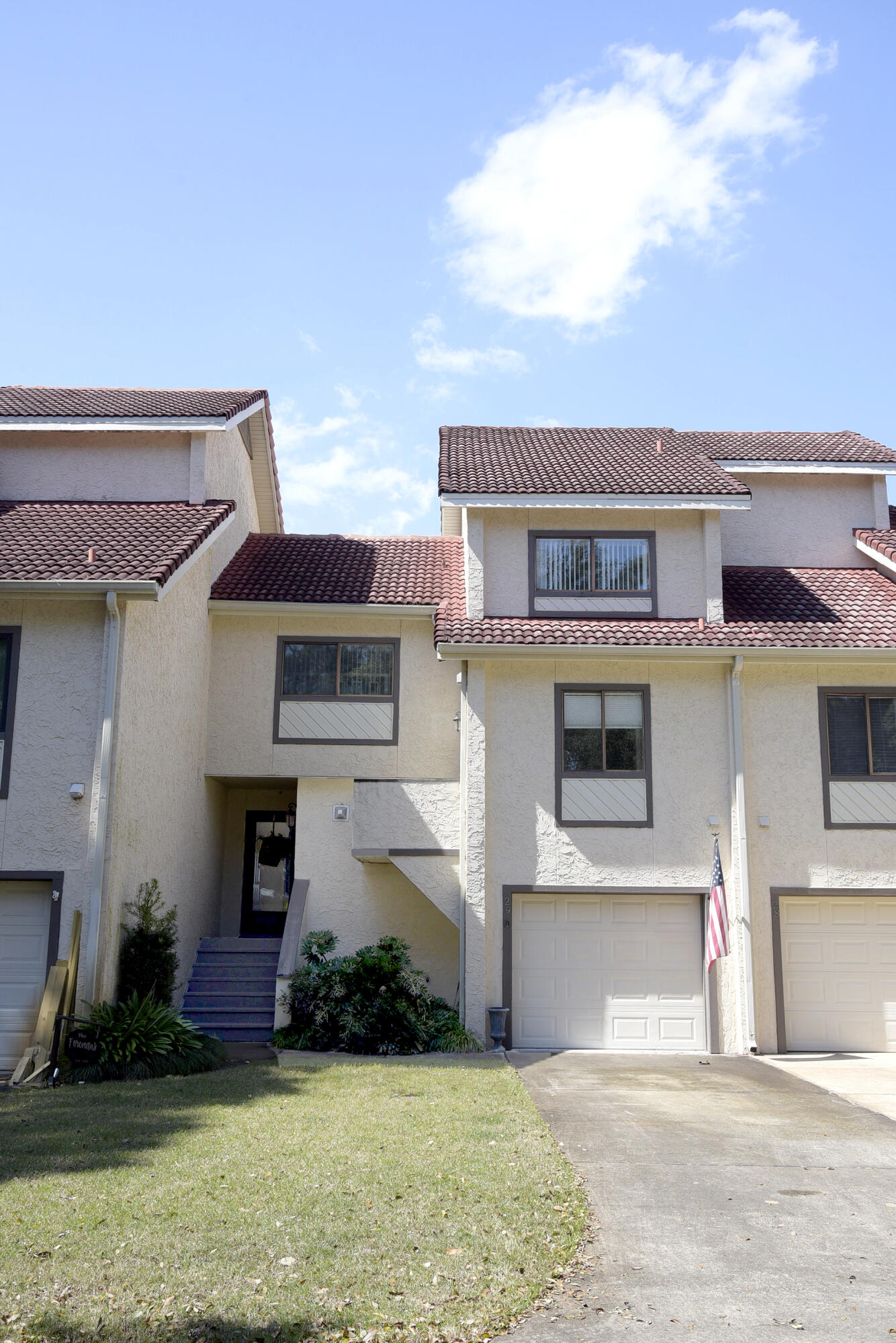 MARINA COVE VILLAGE PH 2 - Residential Lease