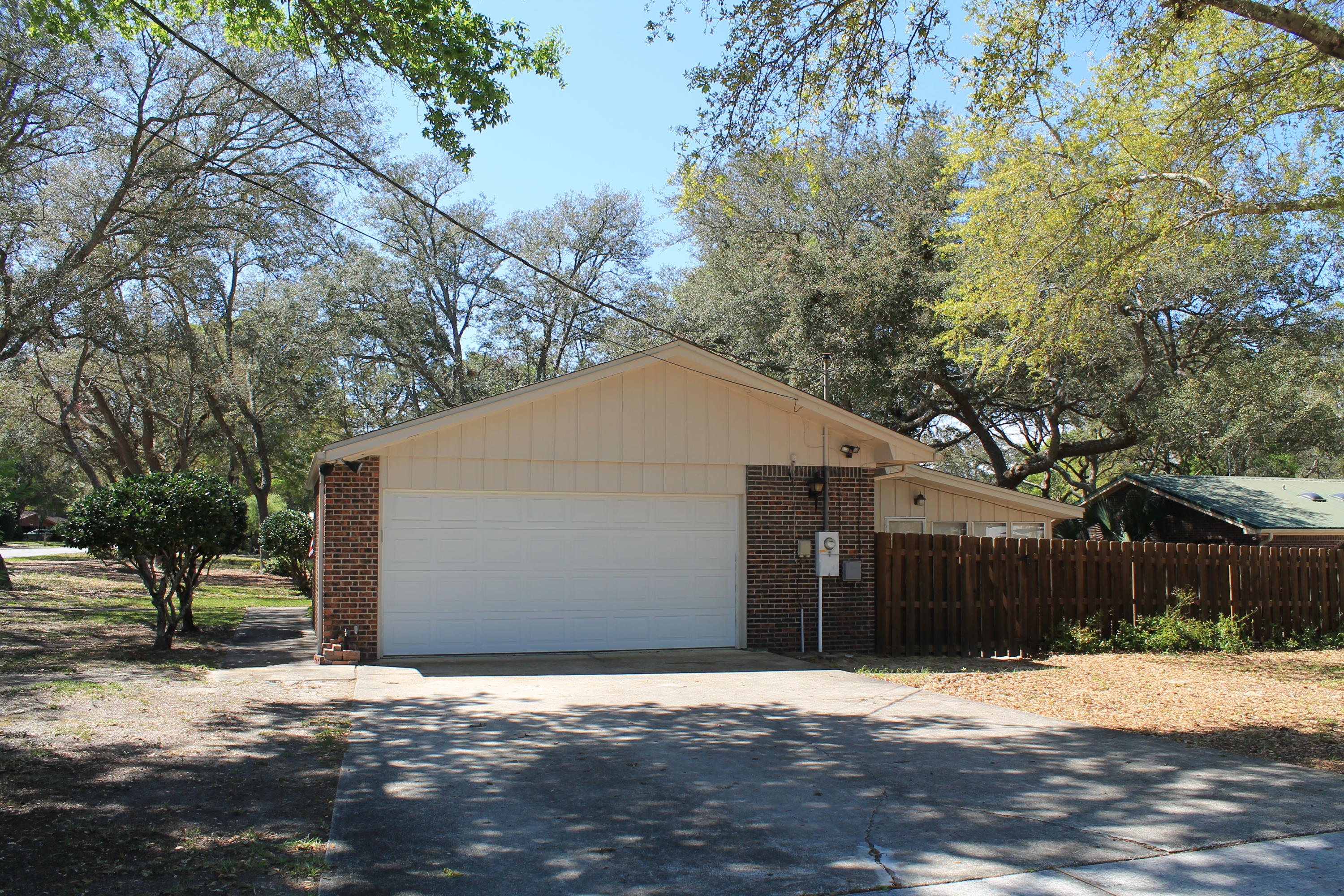 COLLEGE WOOD UNIT 2 - Residential